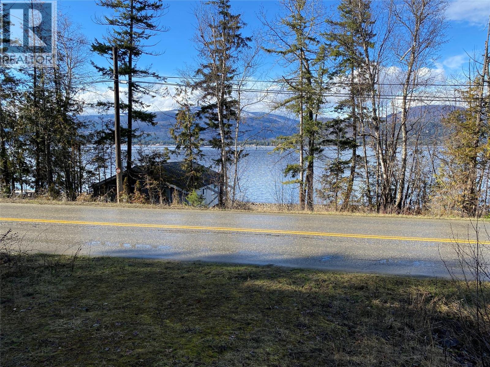 1665 Blind Bay Road Property Photo 27