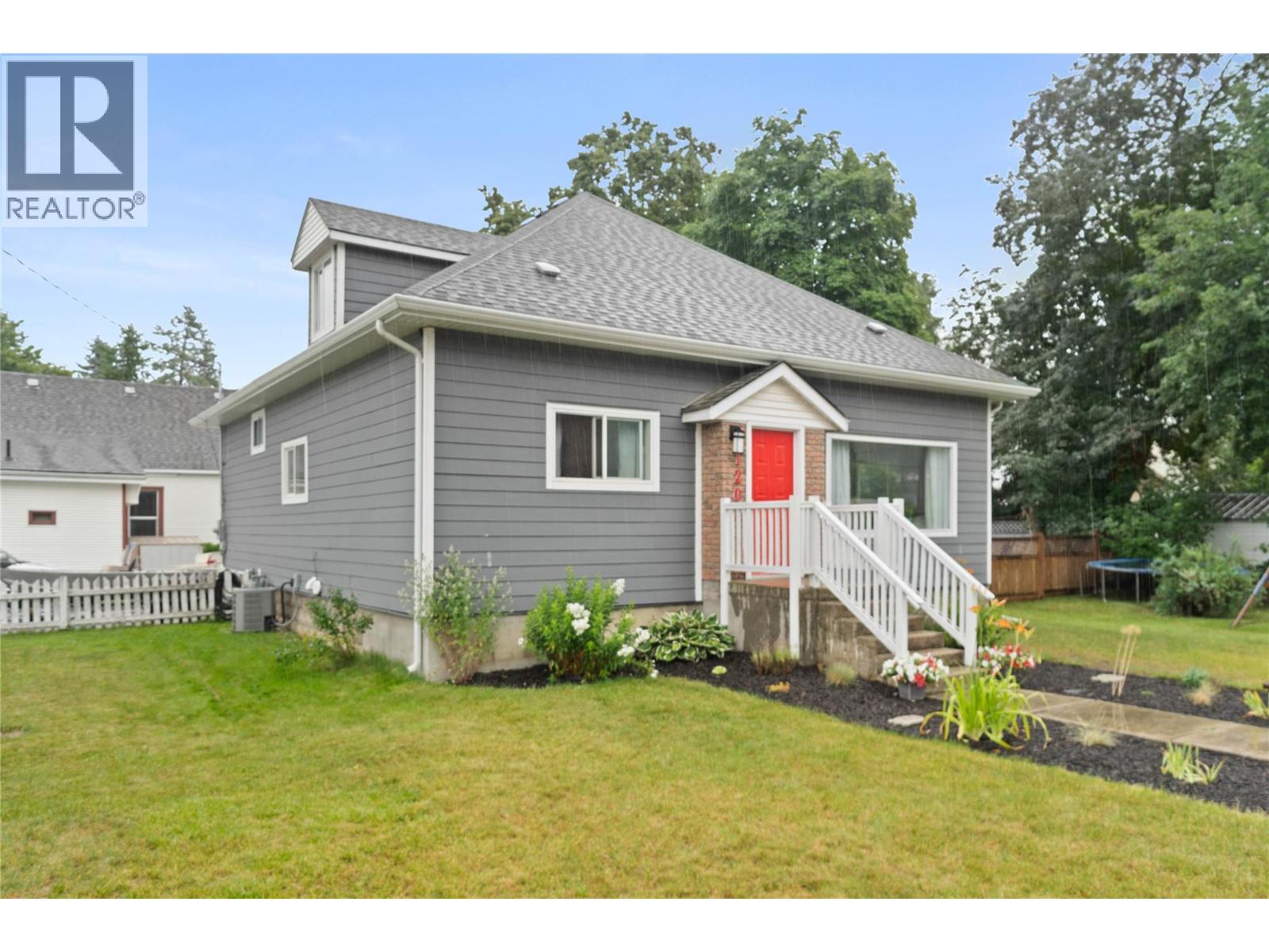 1207 George Street Property Photo 1