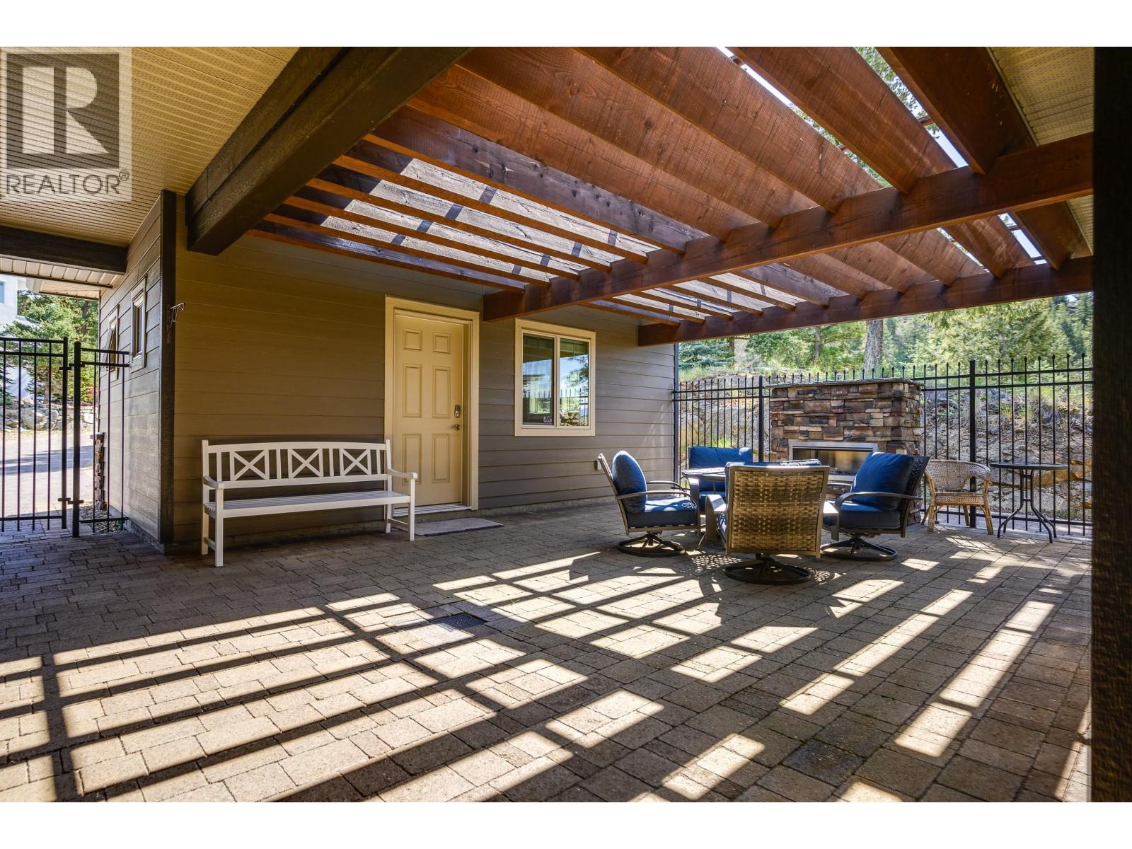 69 Swallows Place Property Photo 44