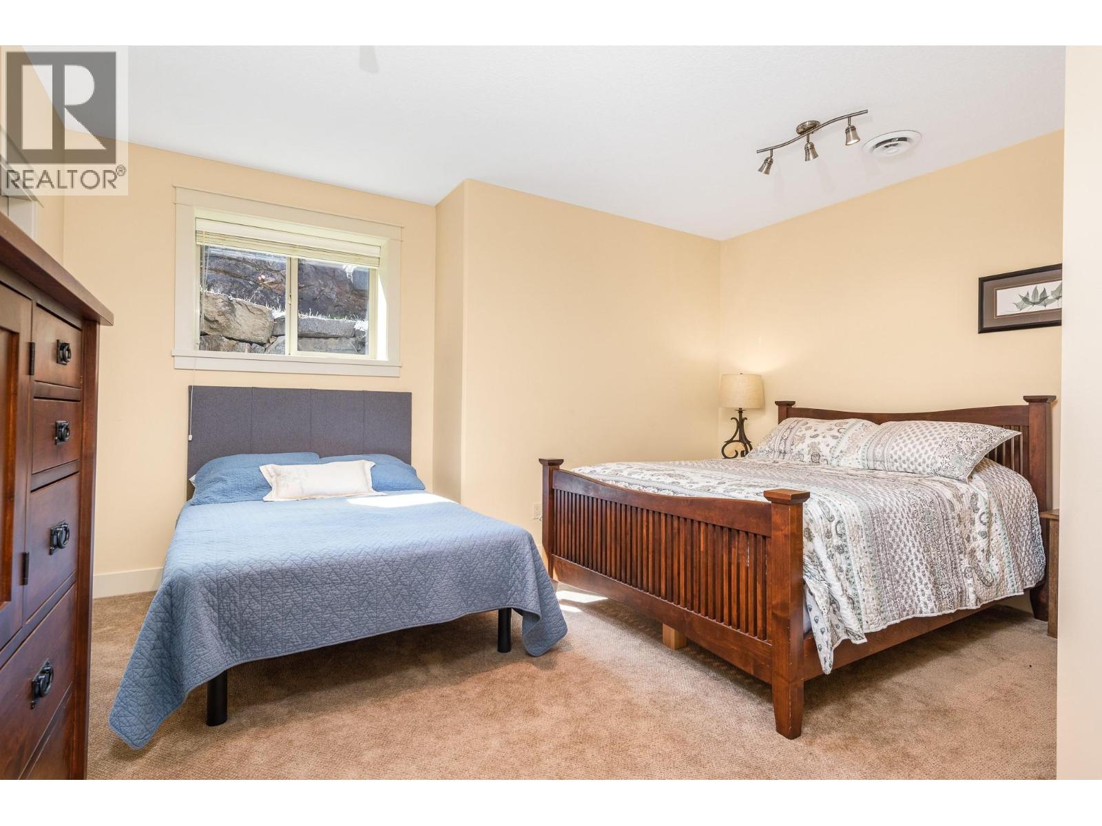 69 Swallows Place Property Photo 47