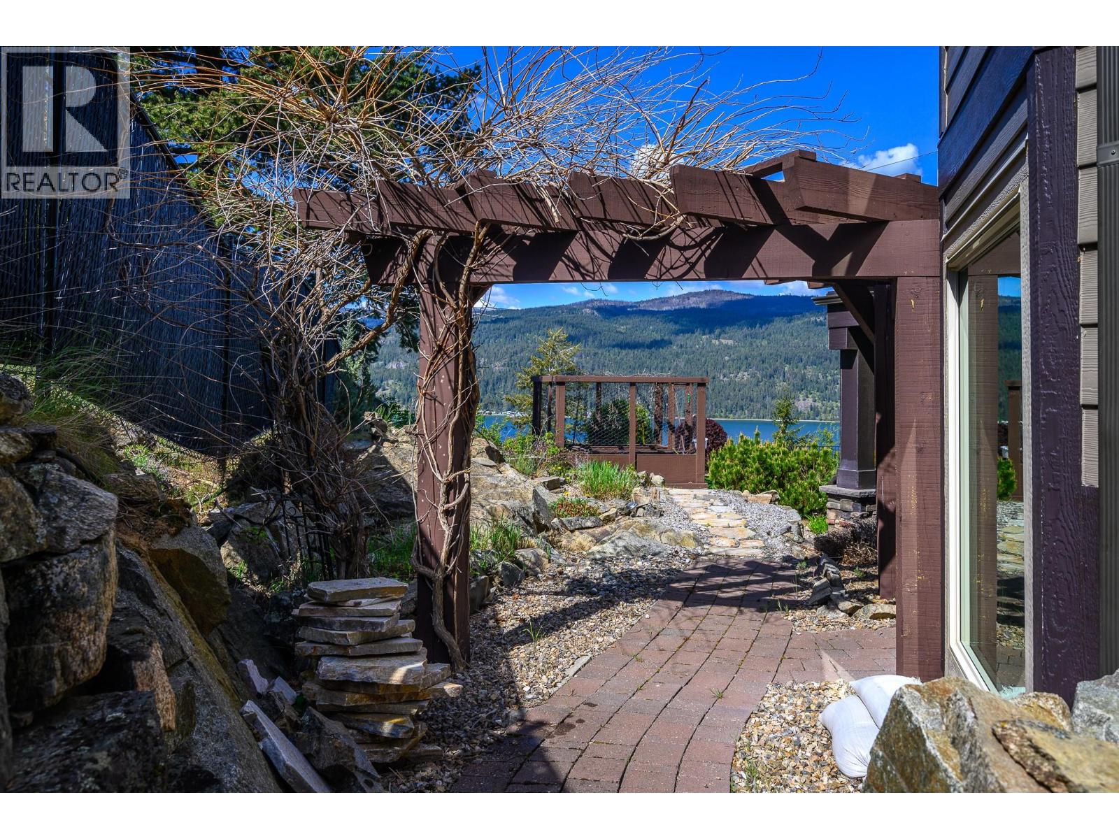 69 Swallows Place Property Photo 50