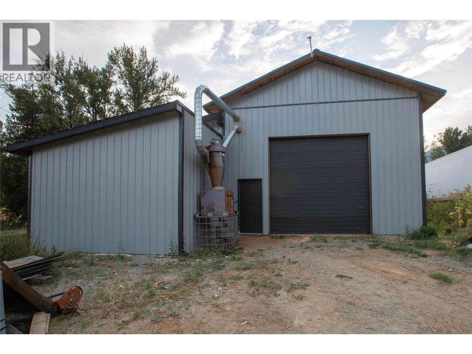 2523 Evans Road Property Photo 7