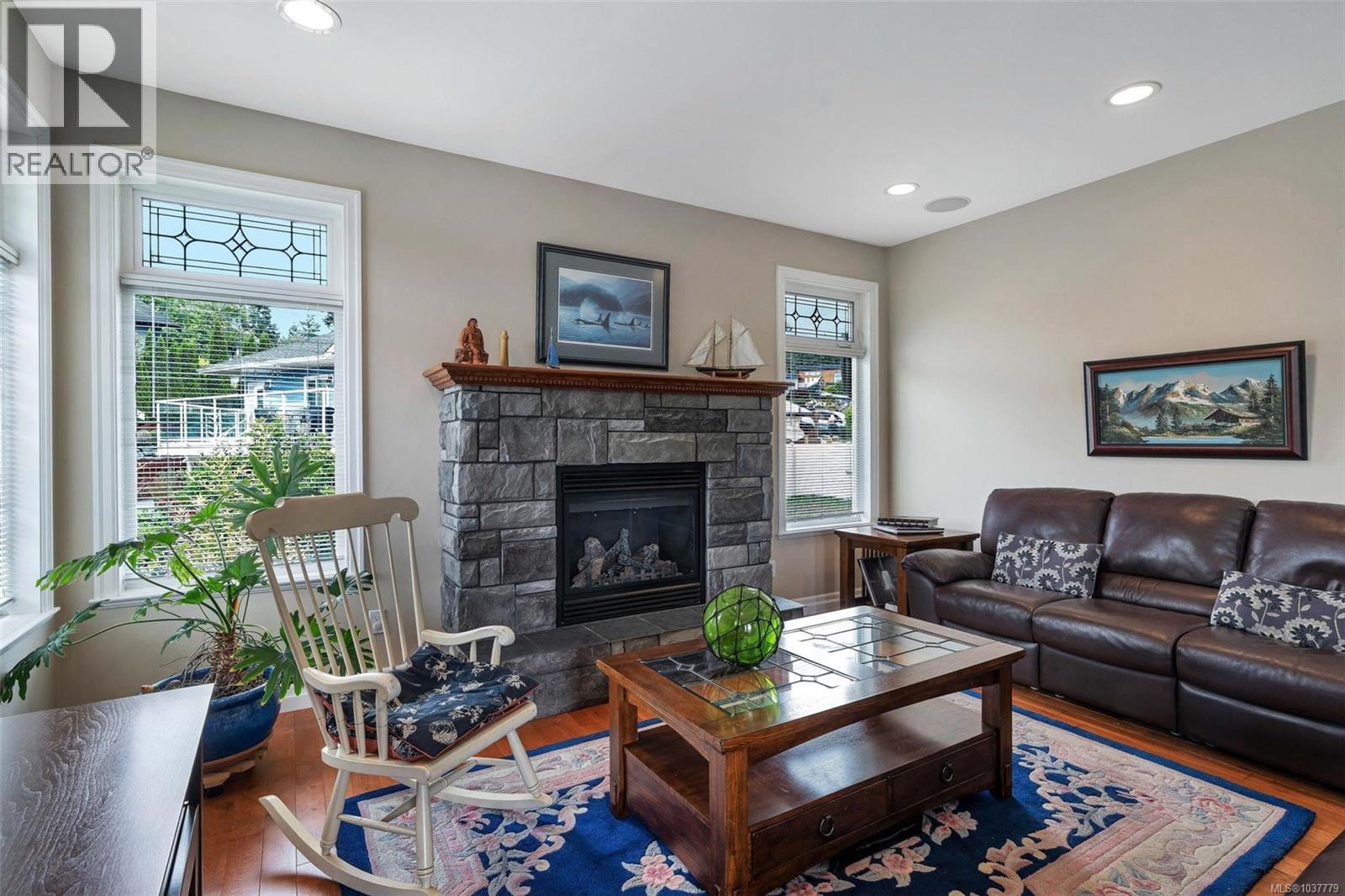2348 Coopers Hawk Rise Property Photo 27