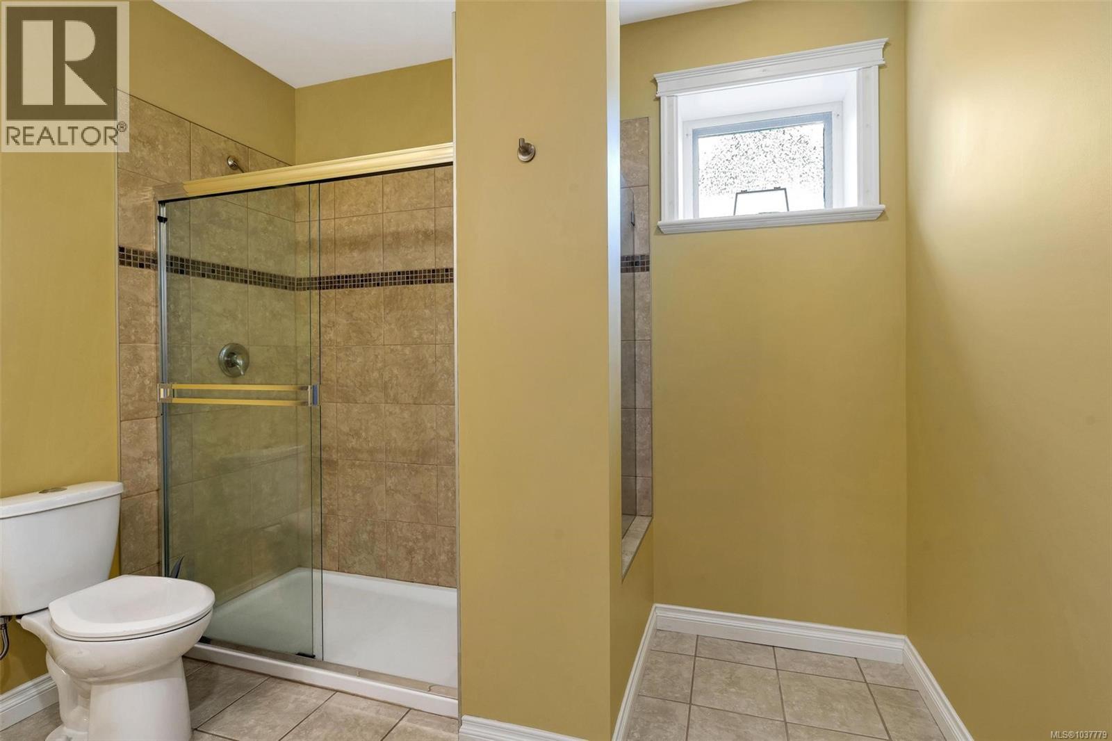 2348 Coopers Hawk Rise Property Photo 51