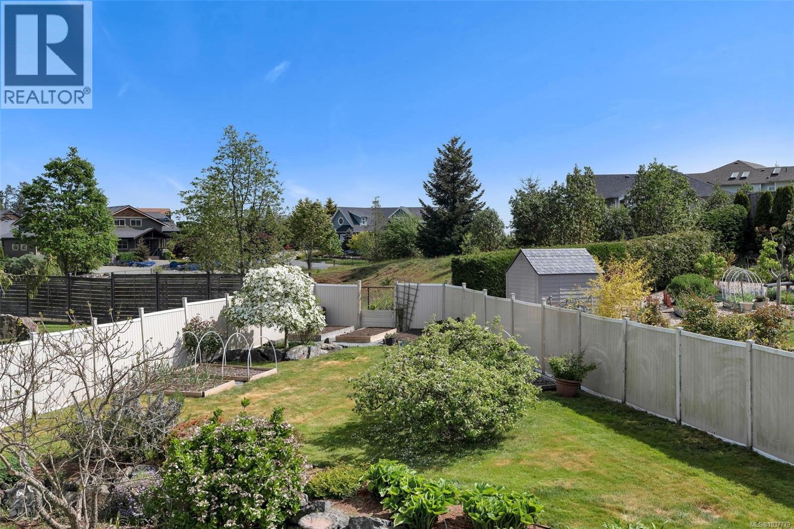 2348 Coopers Hawk Rise Property Photo 67