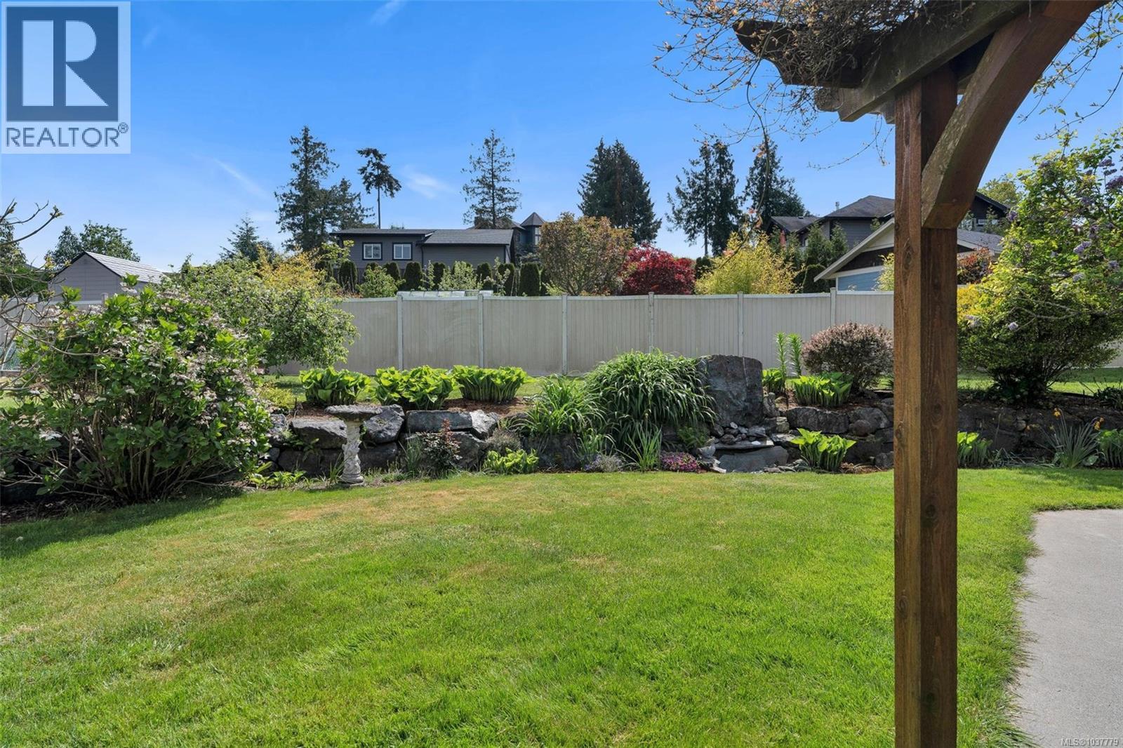 2348 Coopers Hawk Rise Property Photo 74