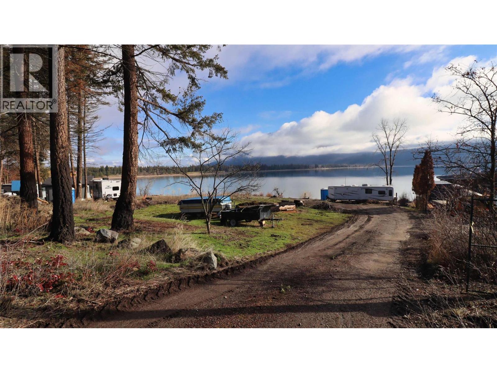 1387 Little Shuswap Lake Road Property Photo 8