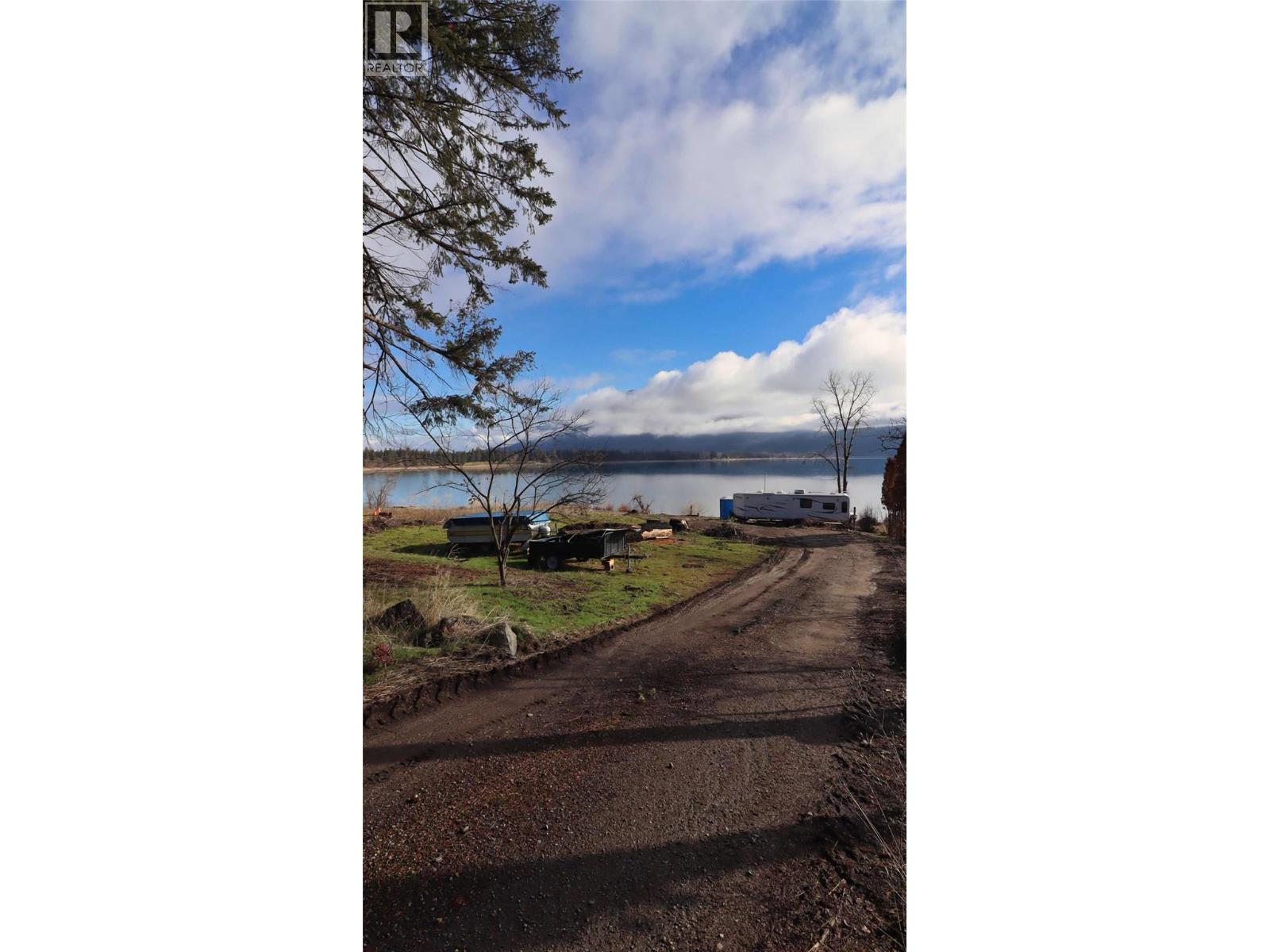 1387 Little Shuswap Lake Road Property Photo 9