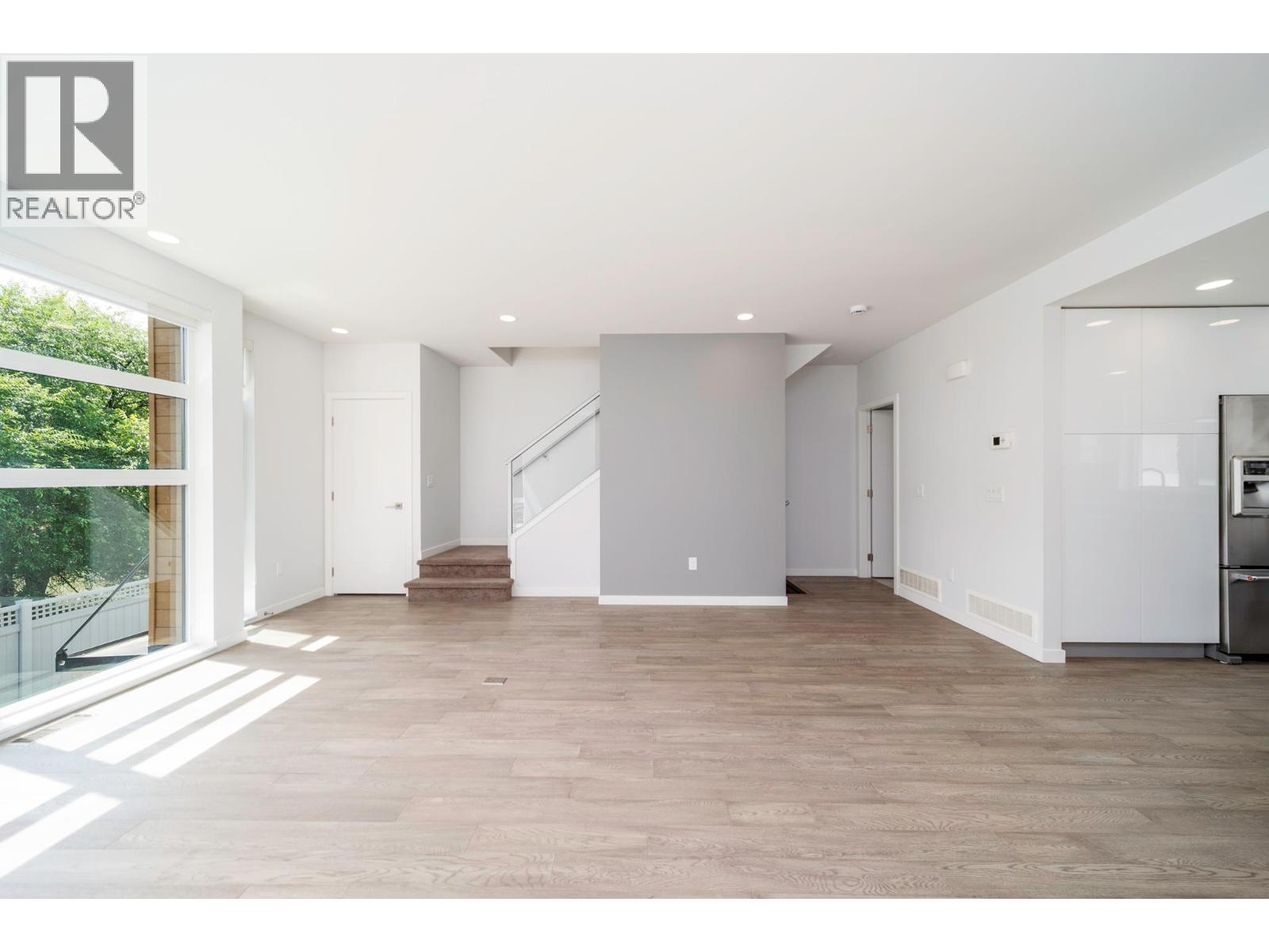 1515 Highland Drive N Unit# 29 Property Photo 22