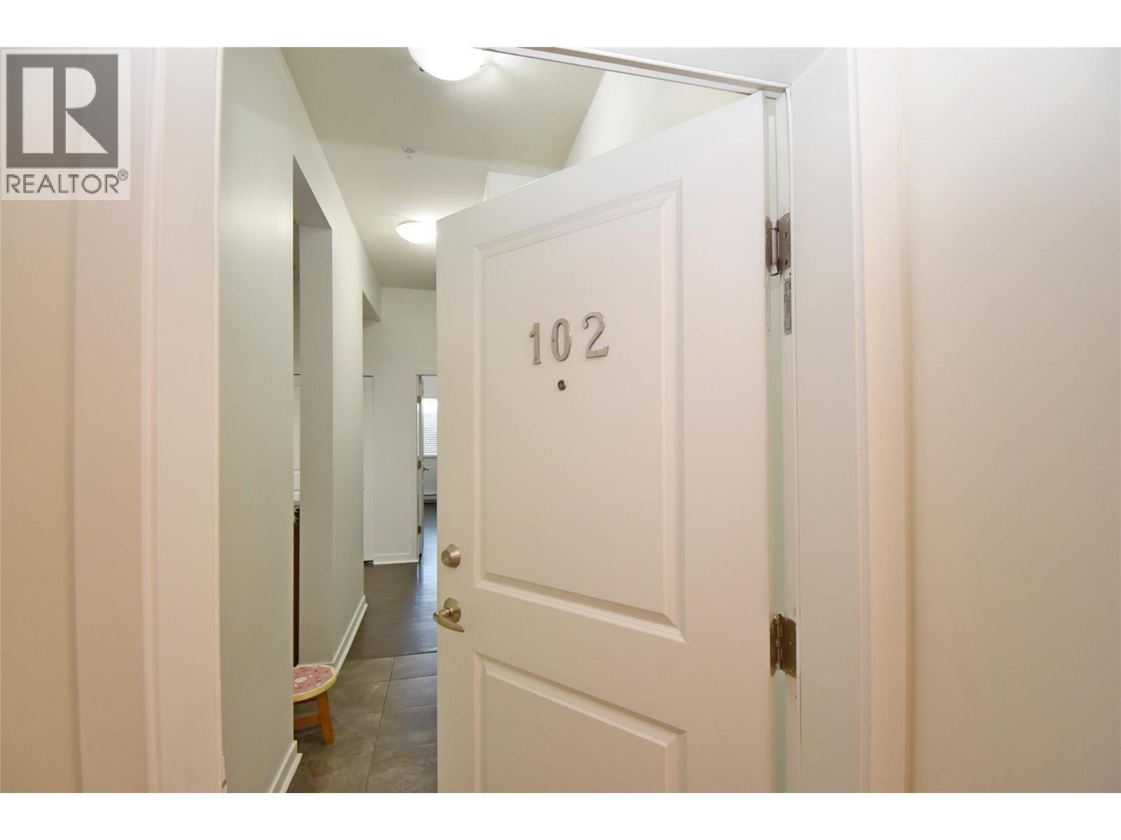 4205 27 Street Unit# 102 Property Photo 11
