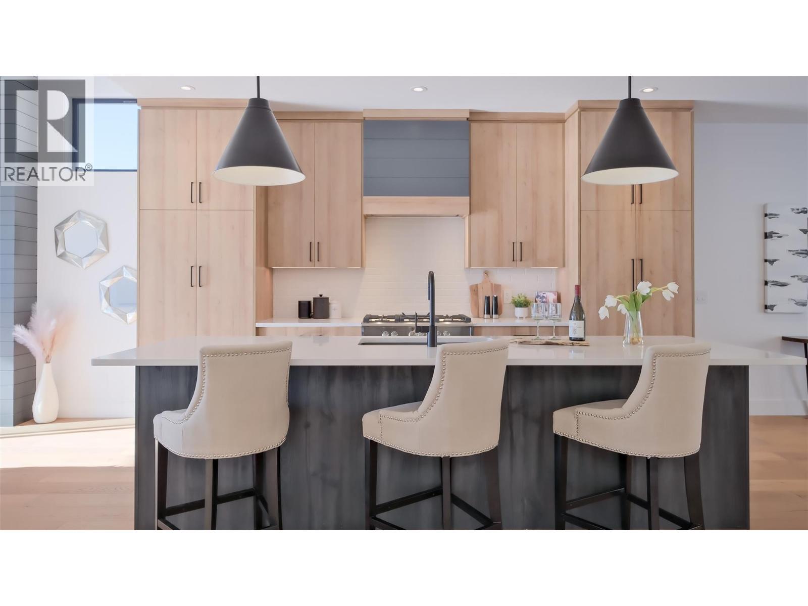 9201 Okanagan Centre Road W Unit# 17