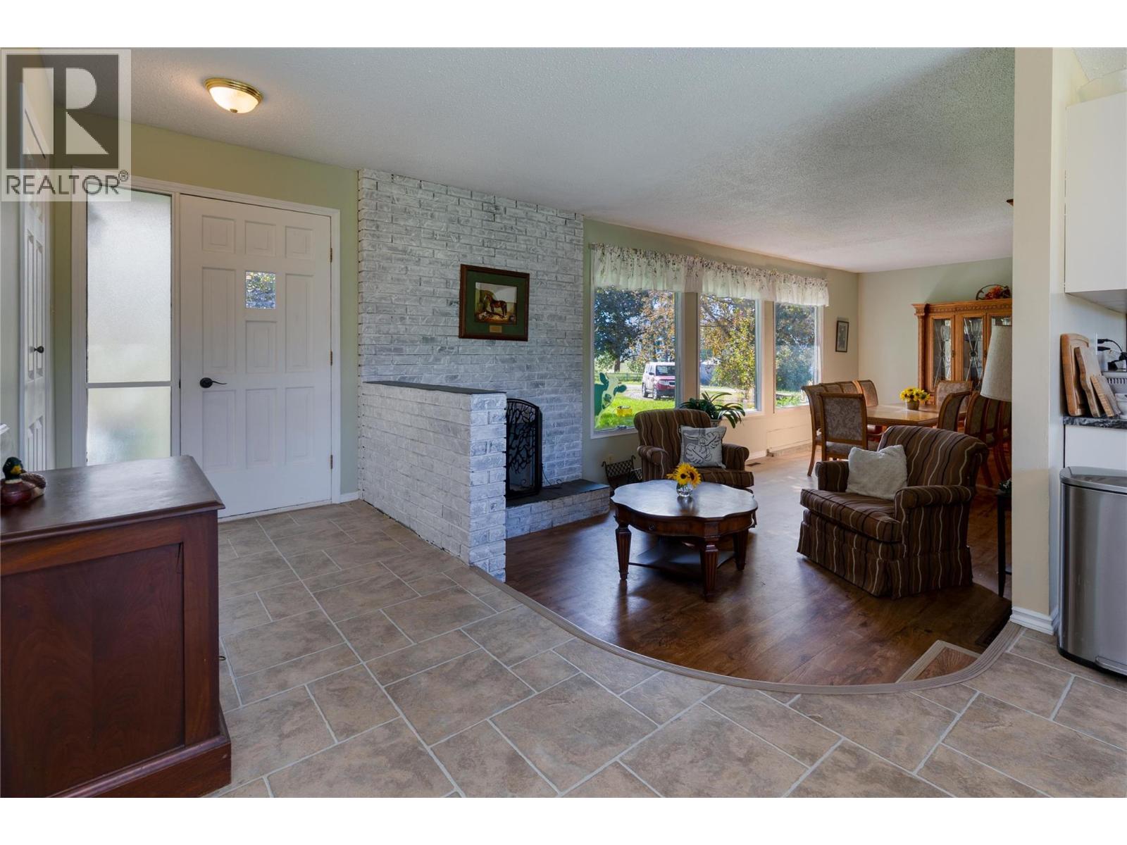 4780 Sleepy Hollow Road Property Photo 18