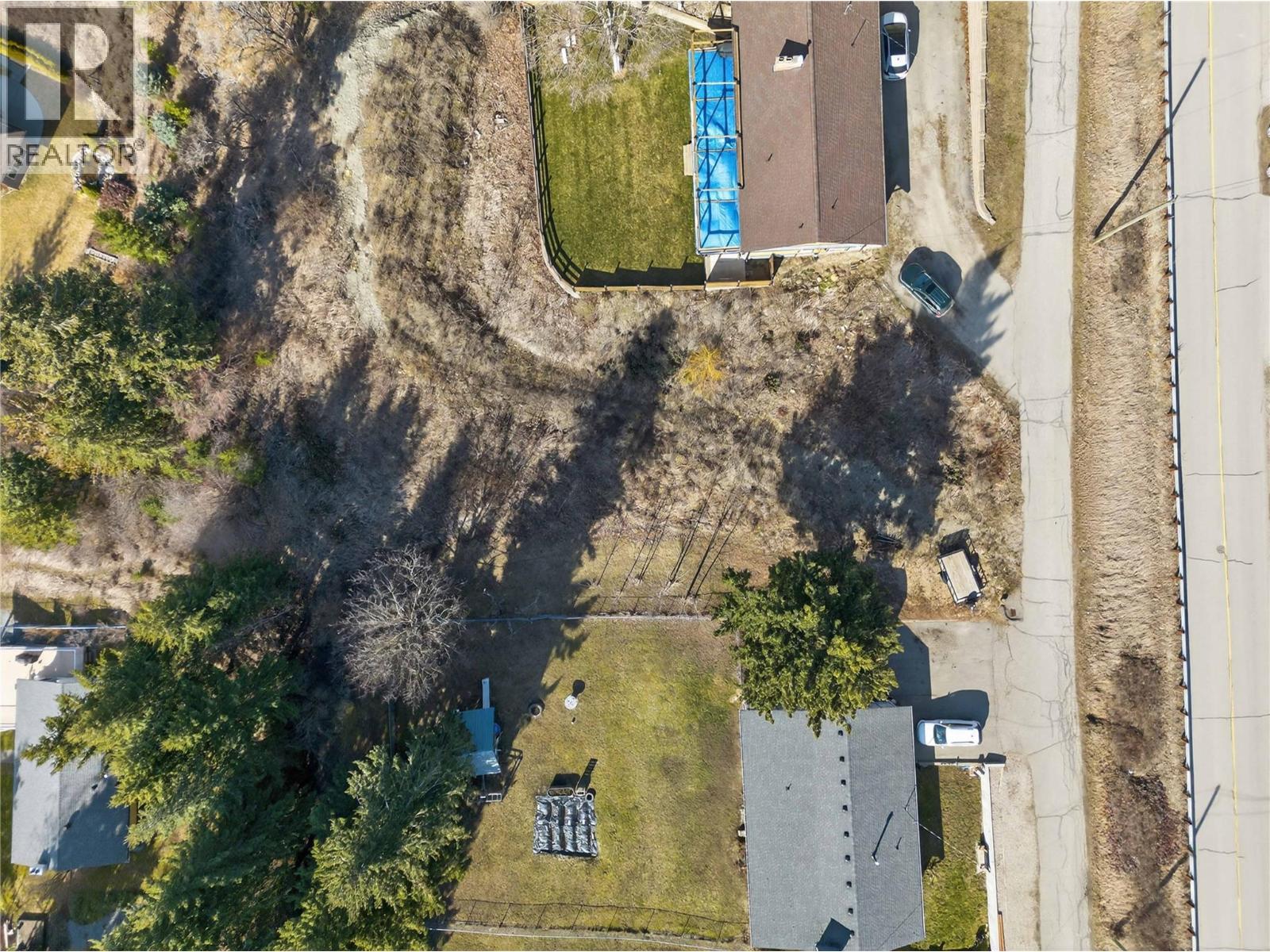2311 28 Street Property Photo 21