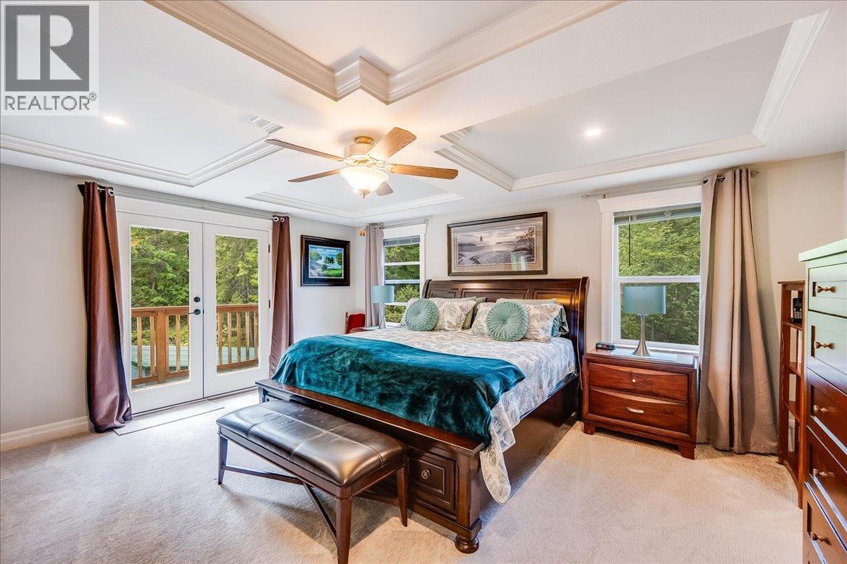 220 Chase Road Property Photo 14