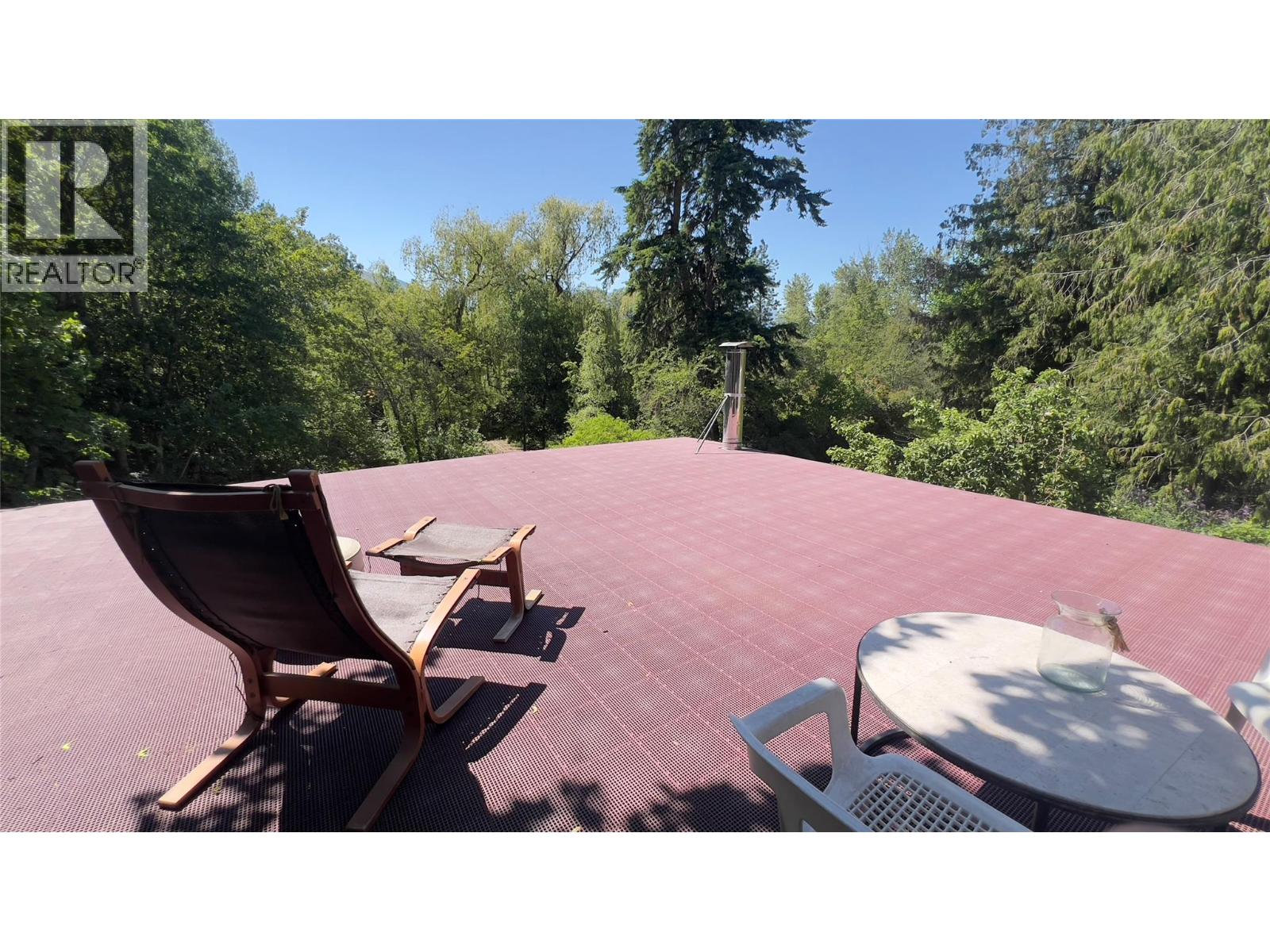 617 Payne Street Property Photo 16
