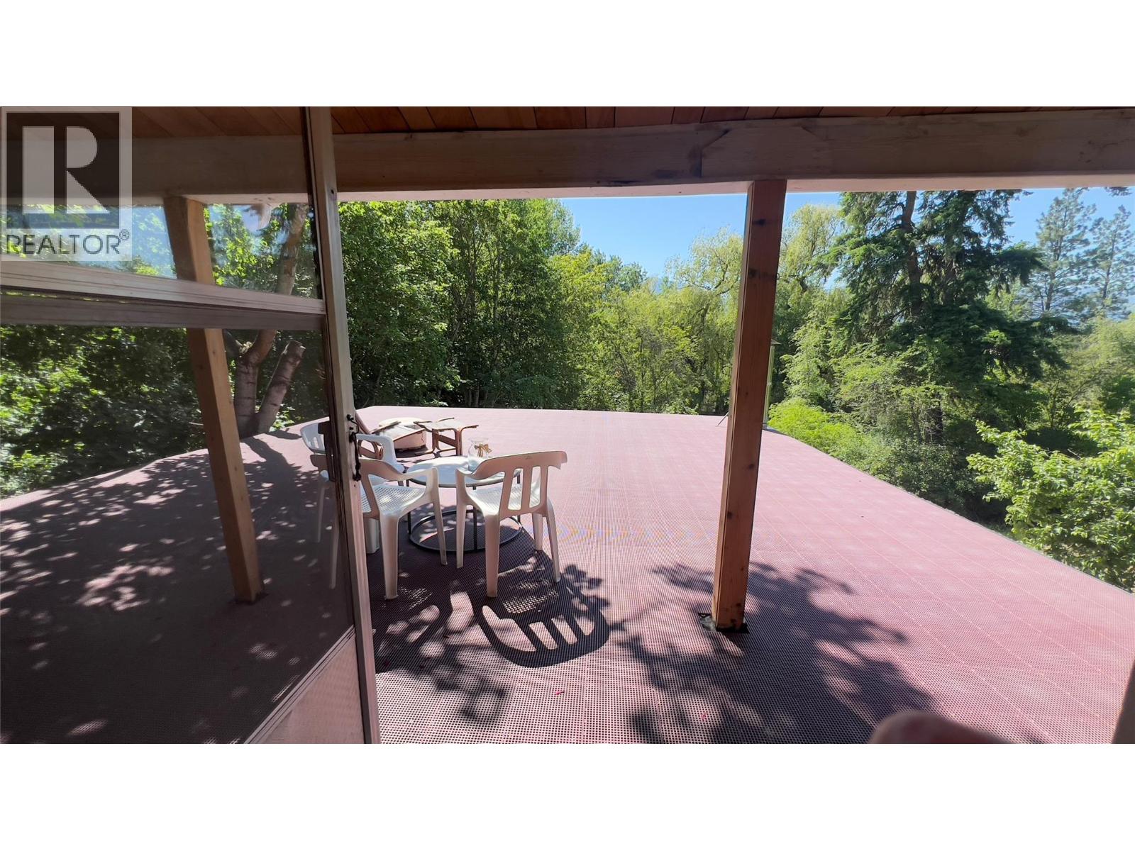 617 Payne Street Property Photo 17