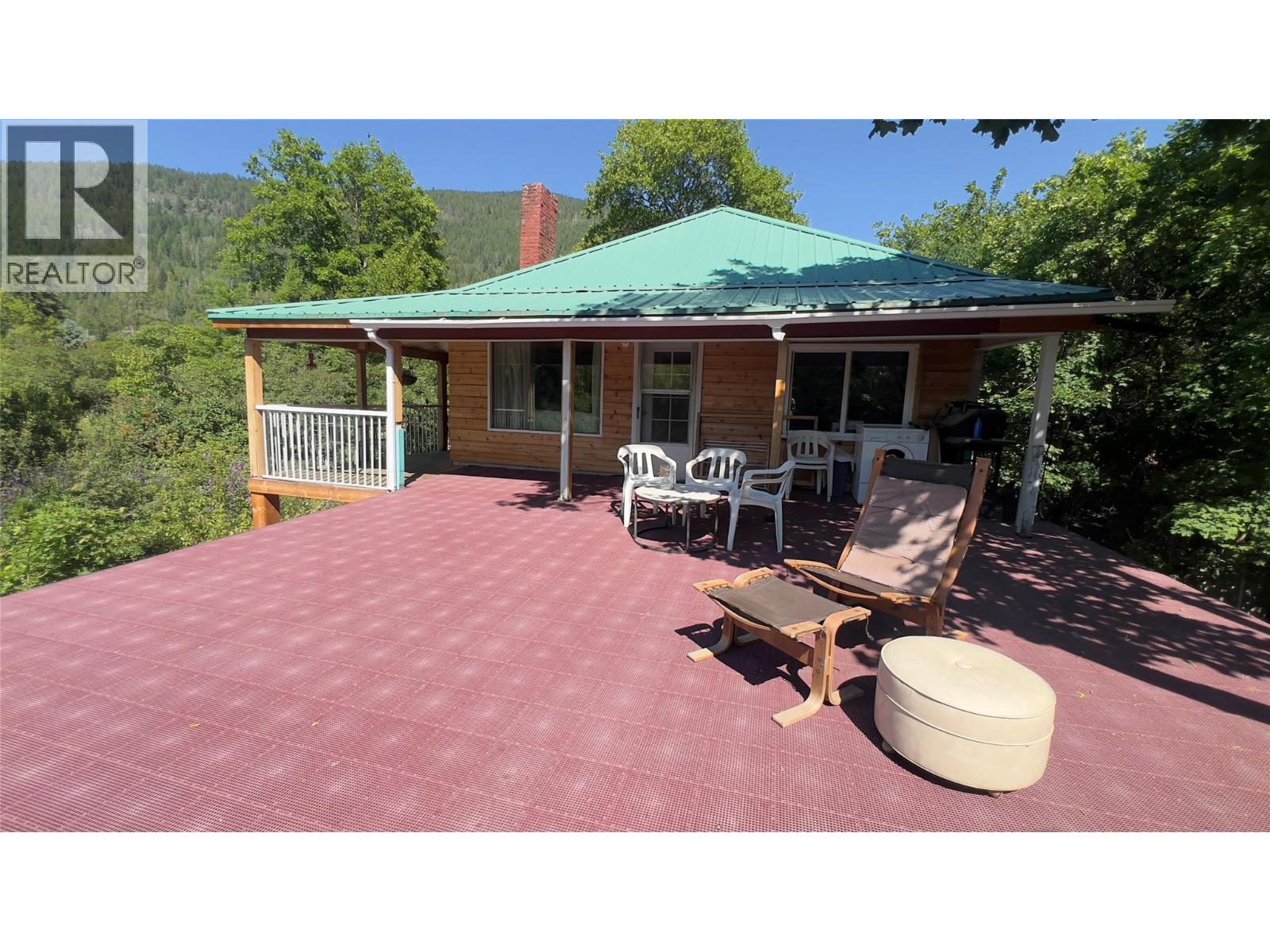 617 Payne Street Property Photo 18
