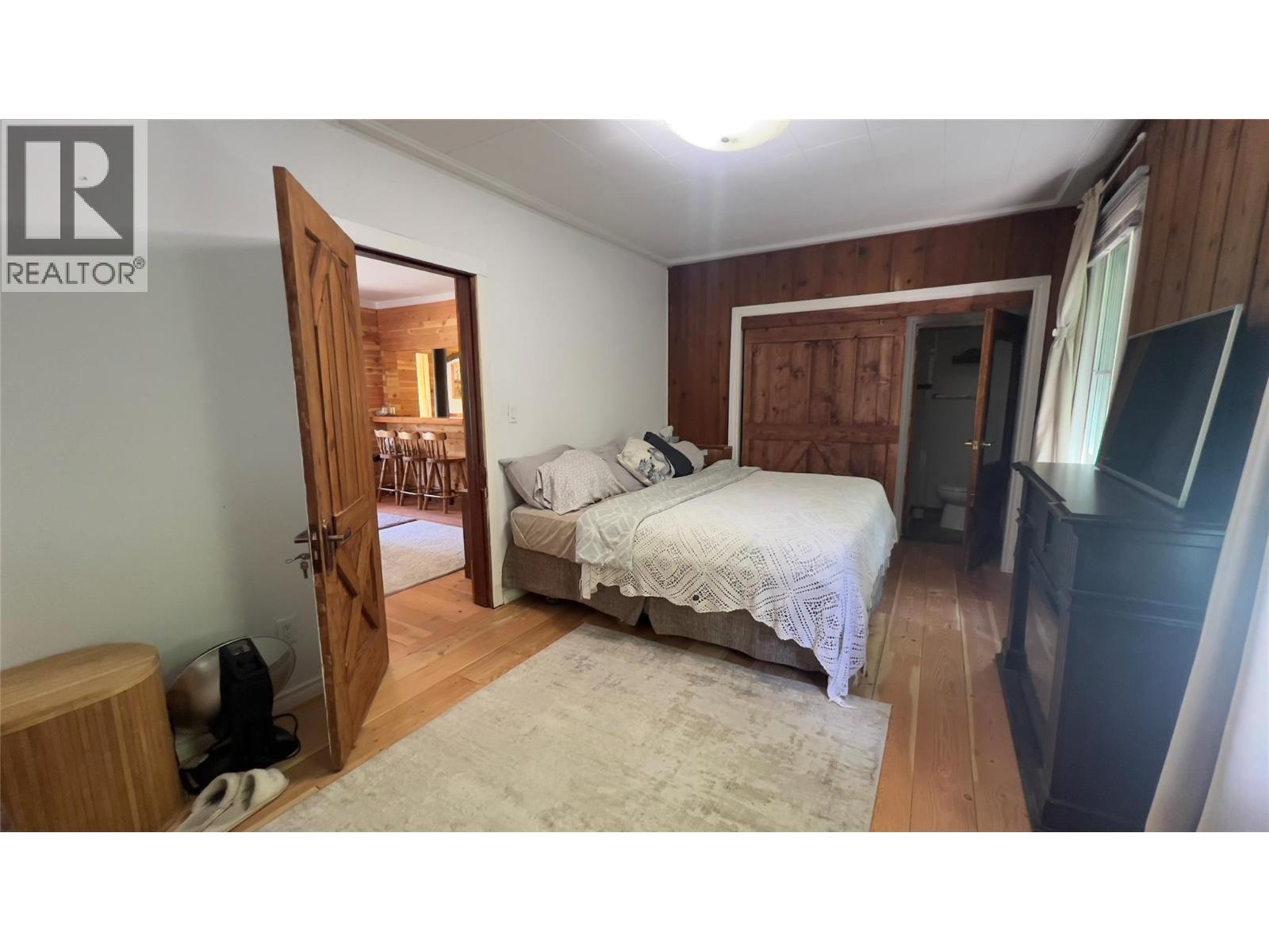 617 Payne Street Property Photo 34