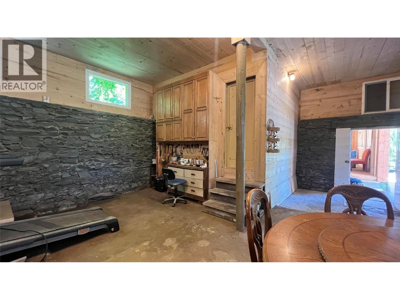 617 Payne Street Property Photo 41