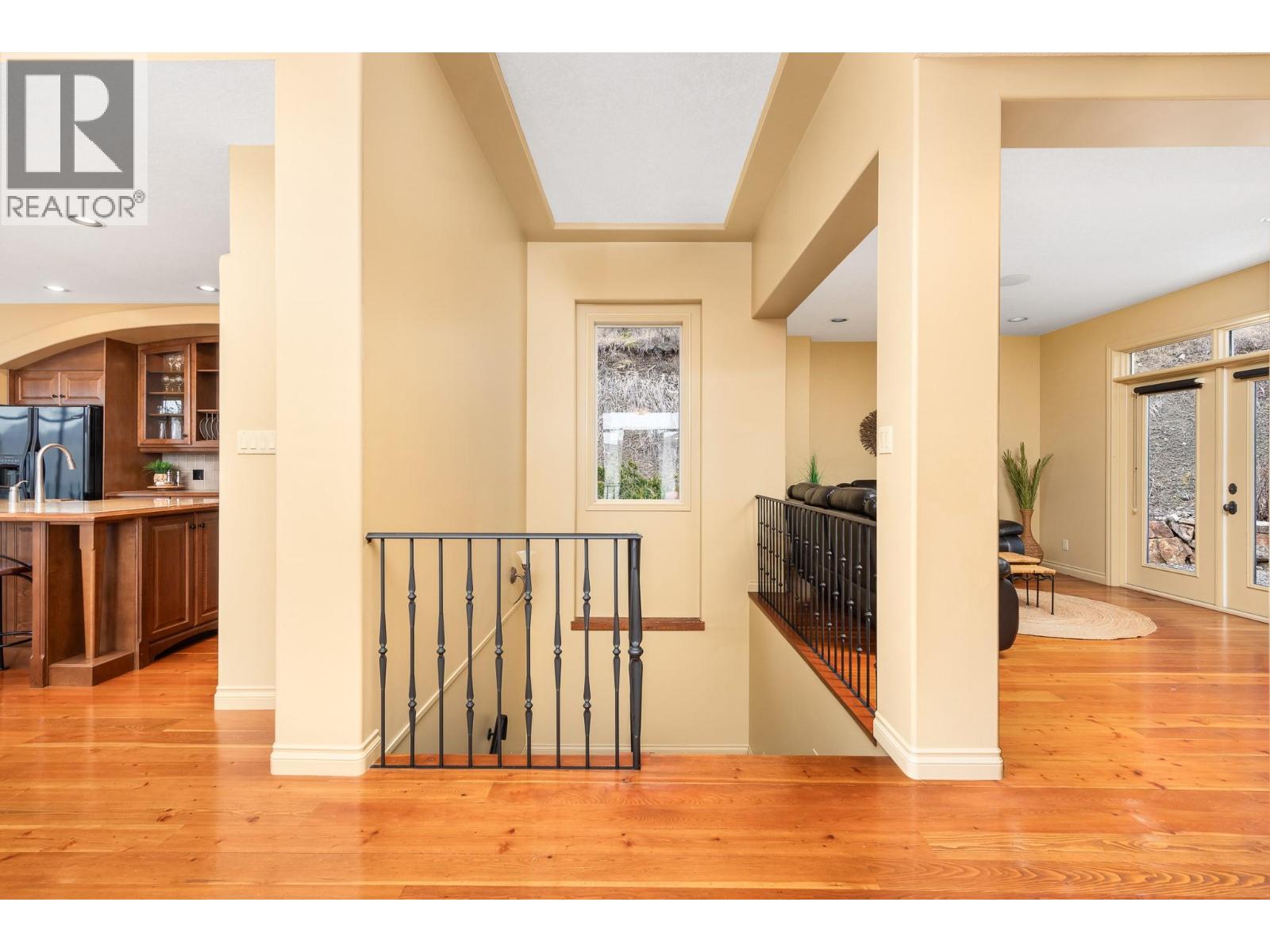 200 Melrose Court Property Photo 20