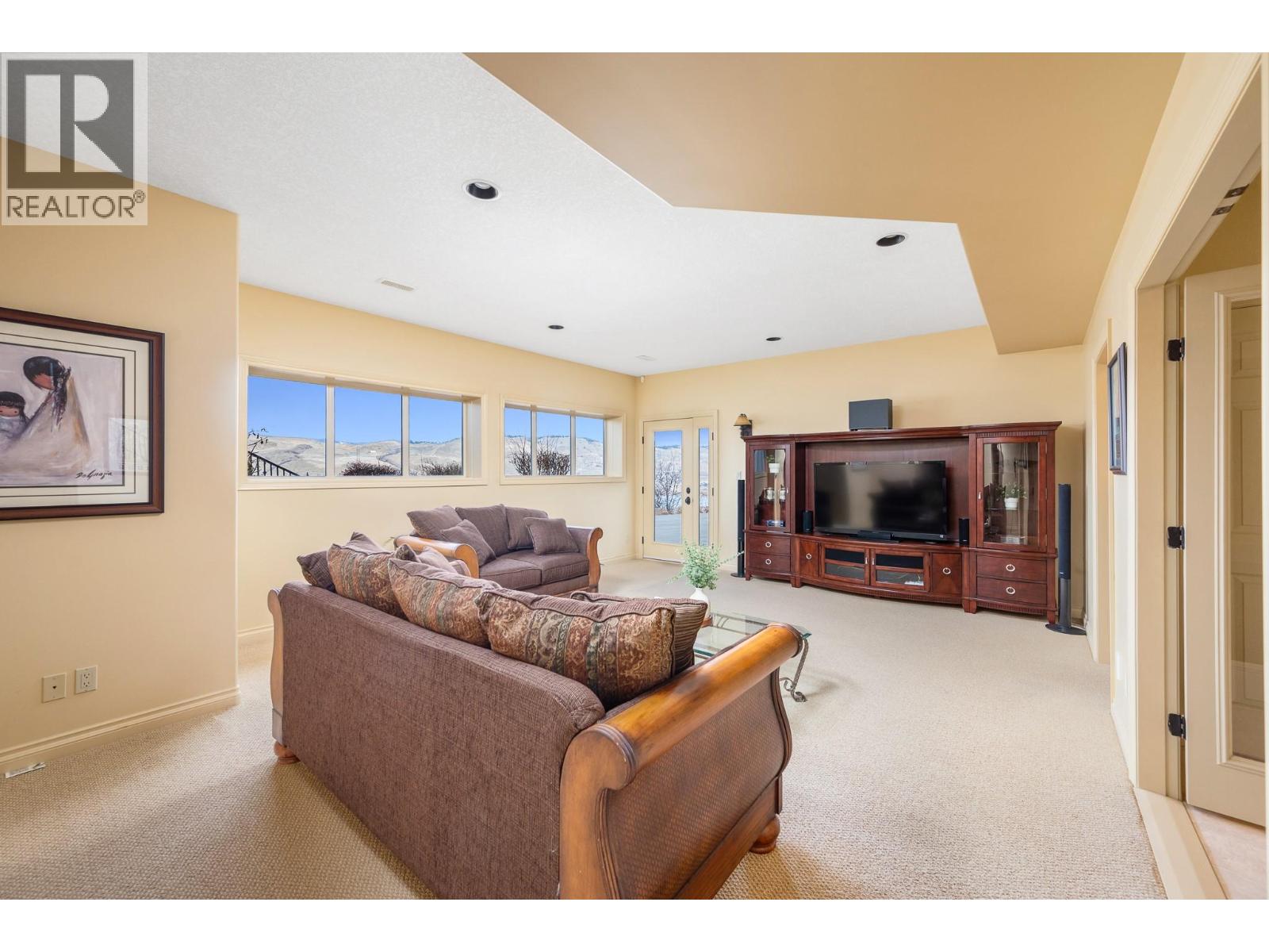 200 Melrose Court Property Photo 29