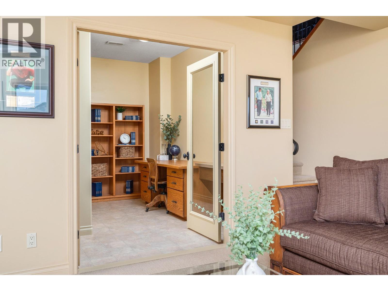 200 Melrose Court Property Photo 33