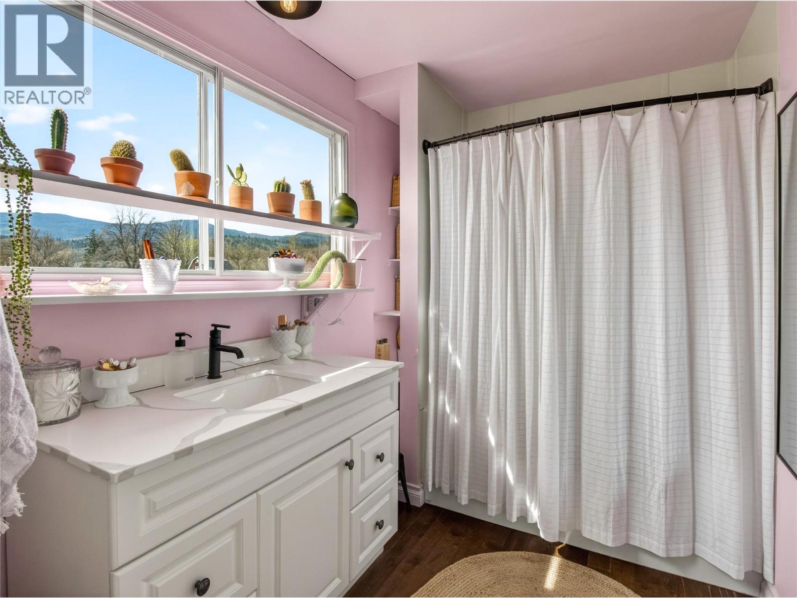 8114 River Road Property Photo 33