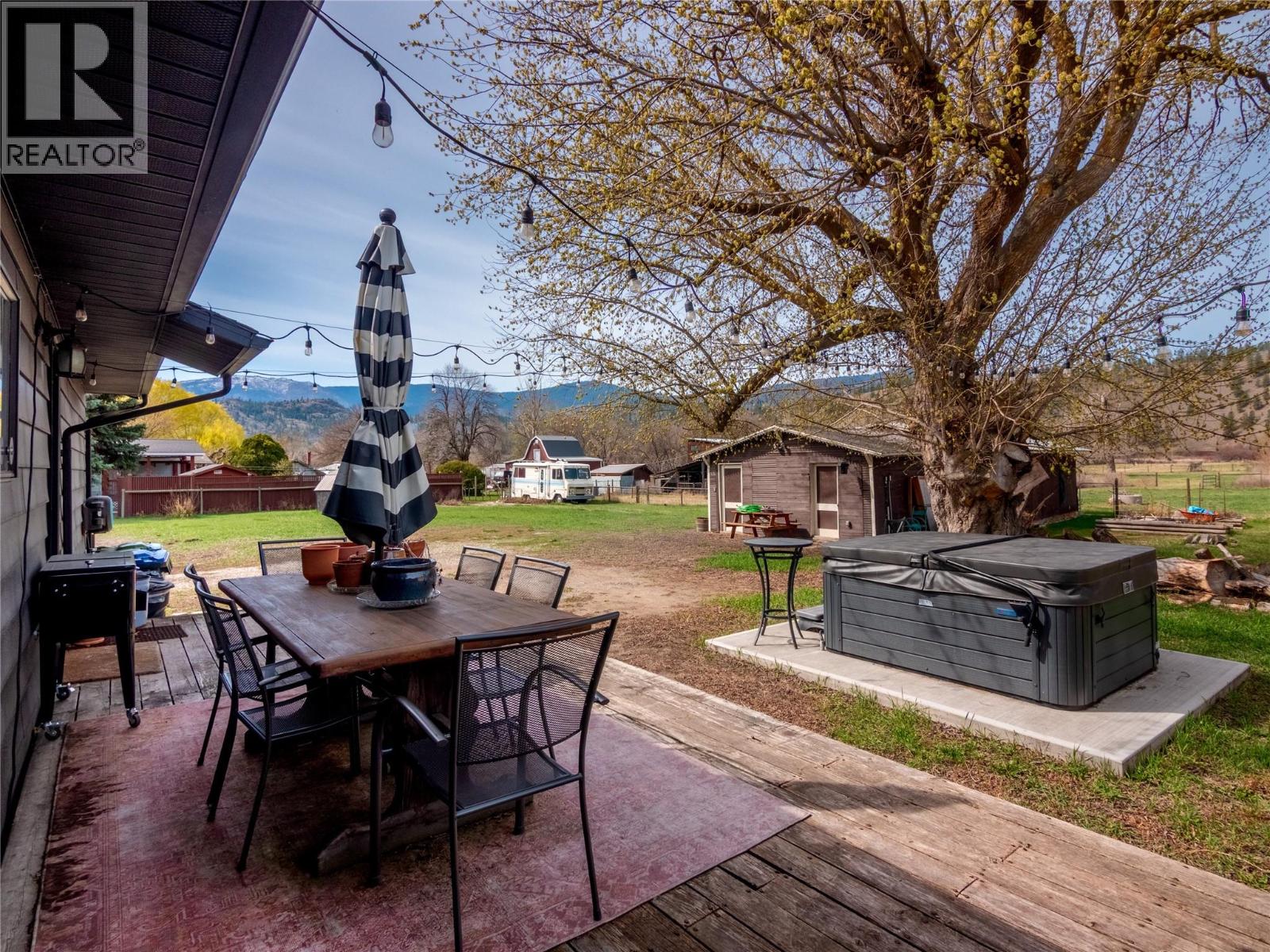 8114 River Road Property Photo 47