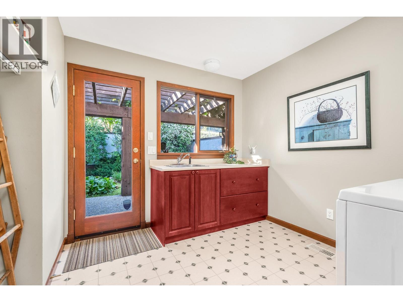 17211 Thomson Road Unit# 6 Property Photo 16