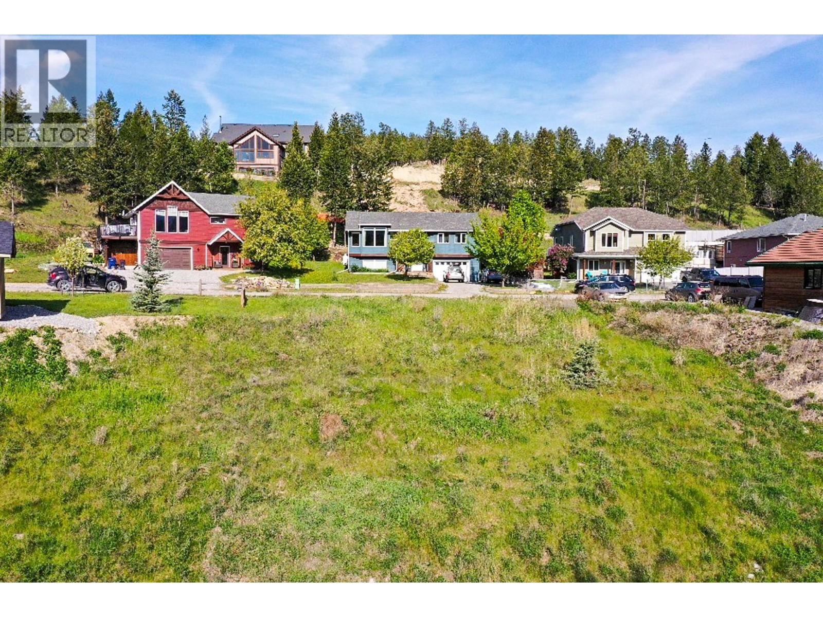 2161 Pinetree Place Property Photo 14
