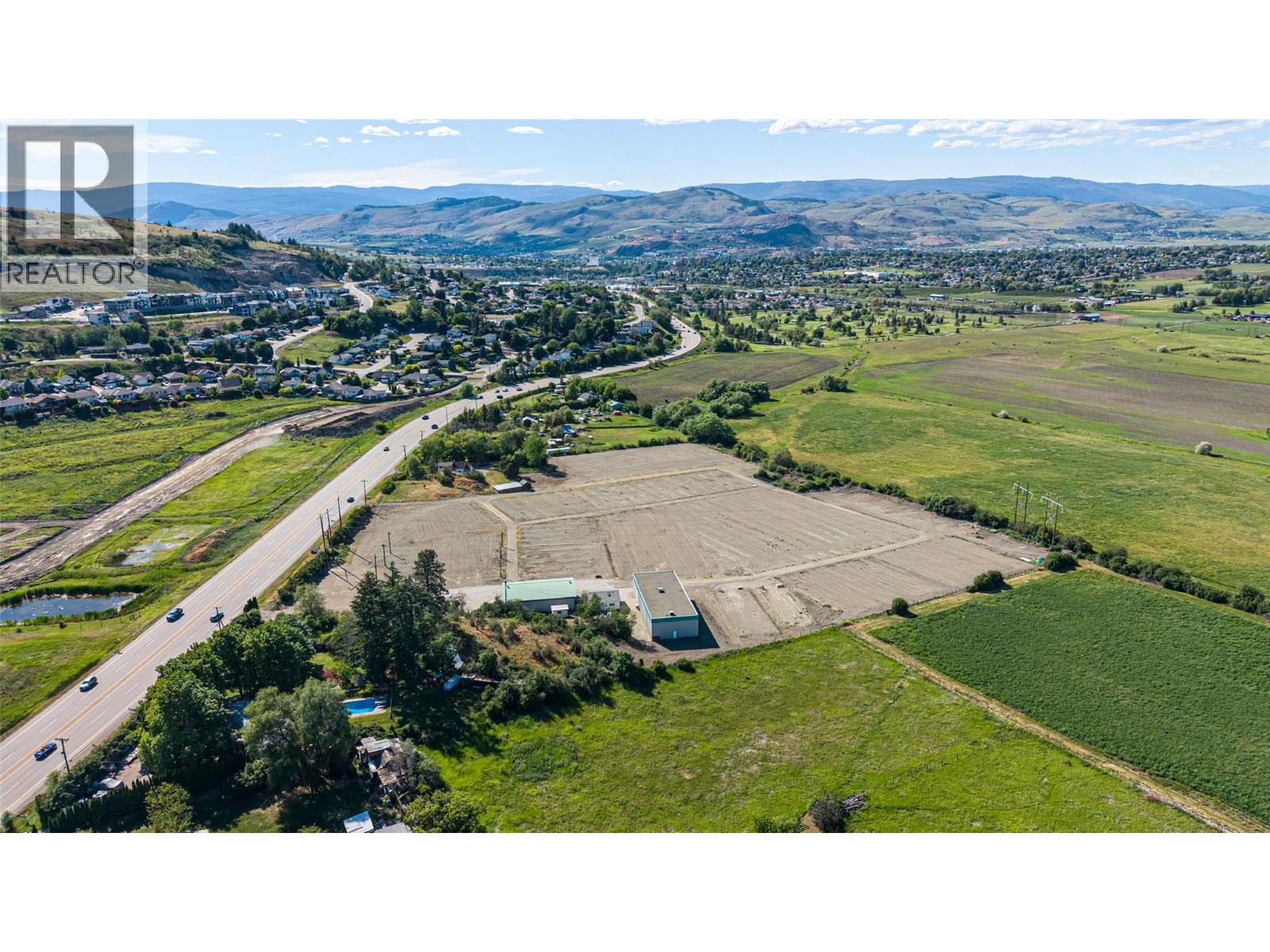 10003 6 Highway Property Photo 2