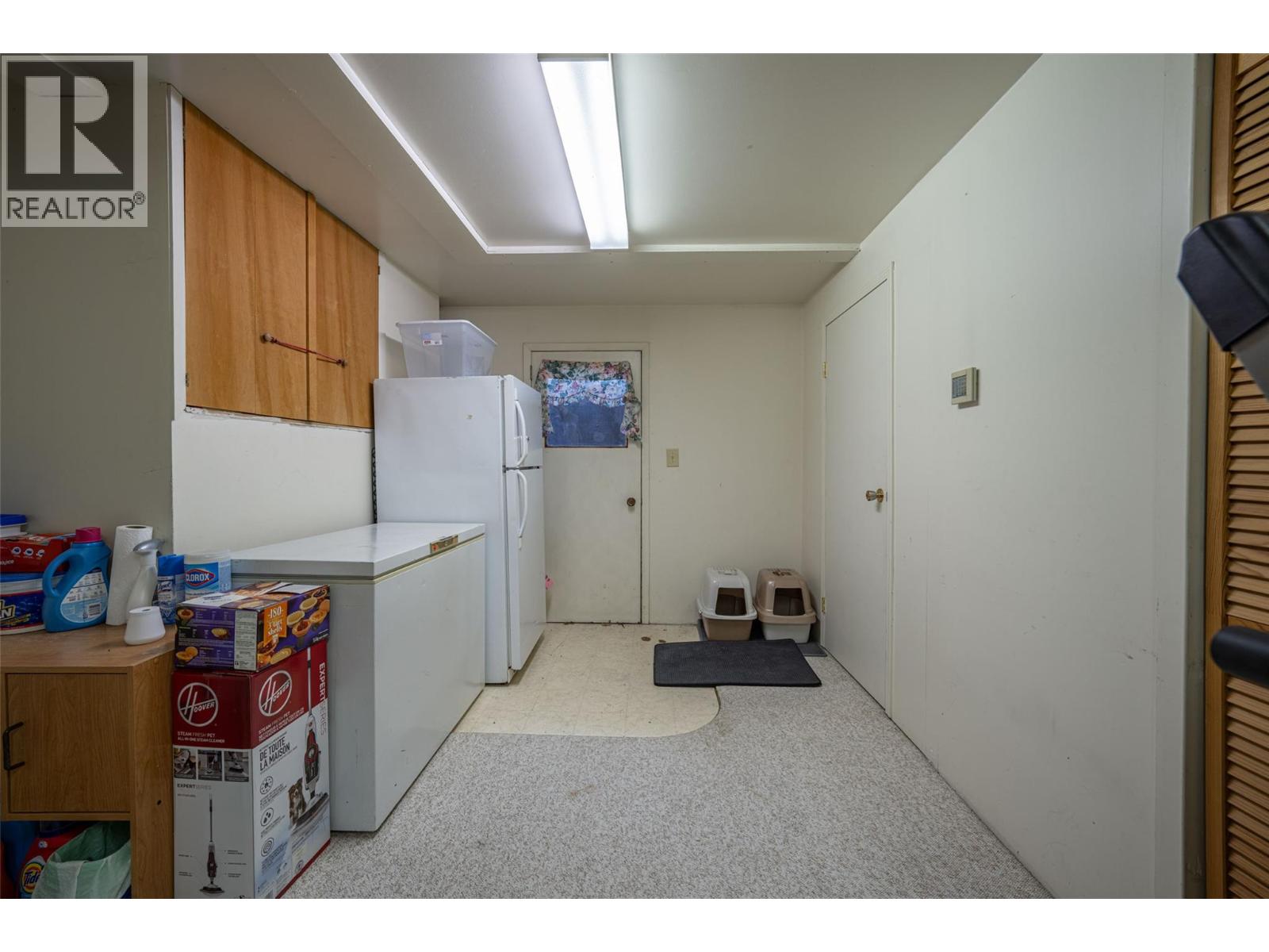 10003 6 Highway Property Photo 17