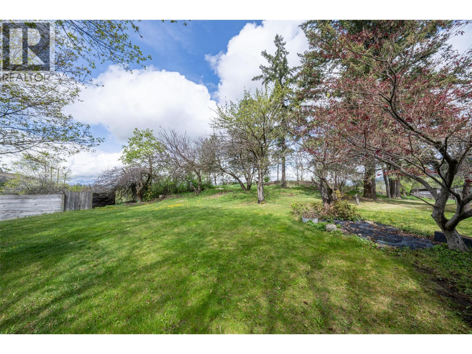 10003 6 Highway Property Photo 27