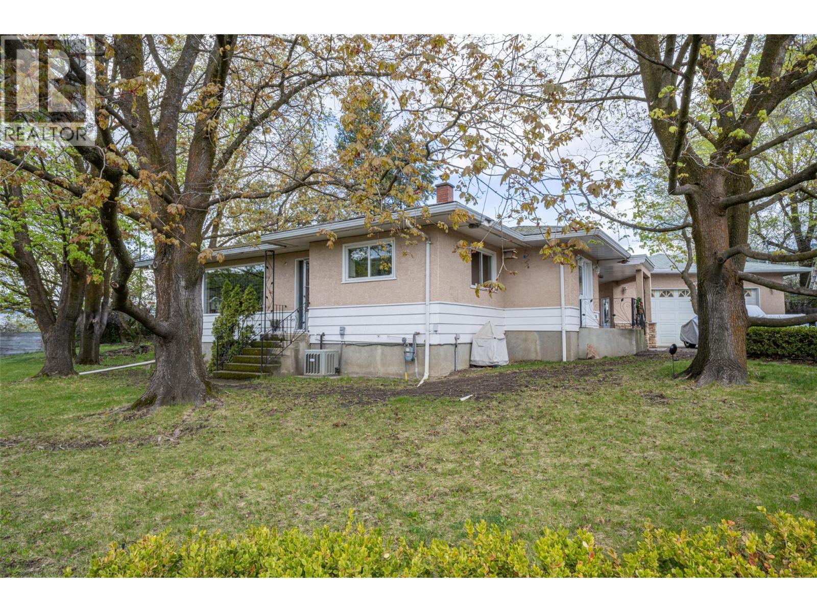 10003 6 Highway Property Photo 29