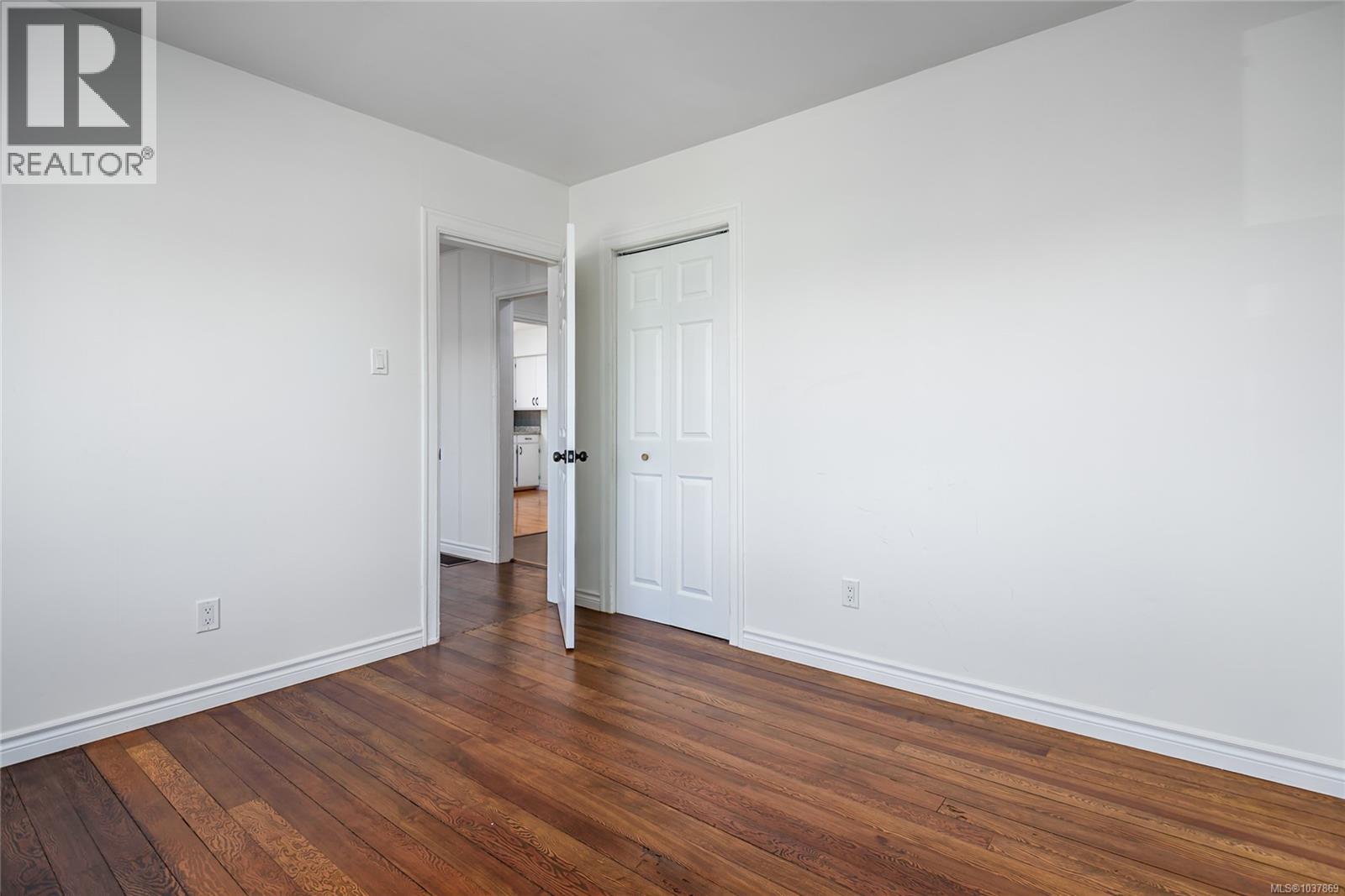 649 Mcphee Ave Property Photo 14