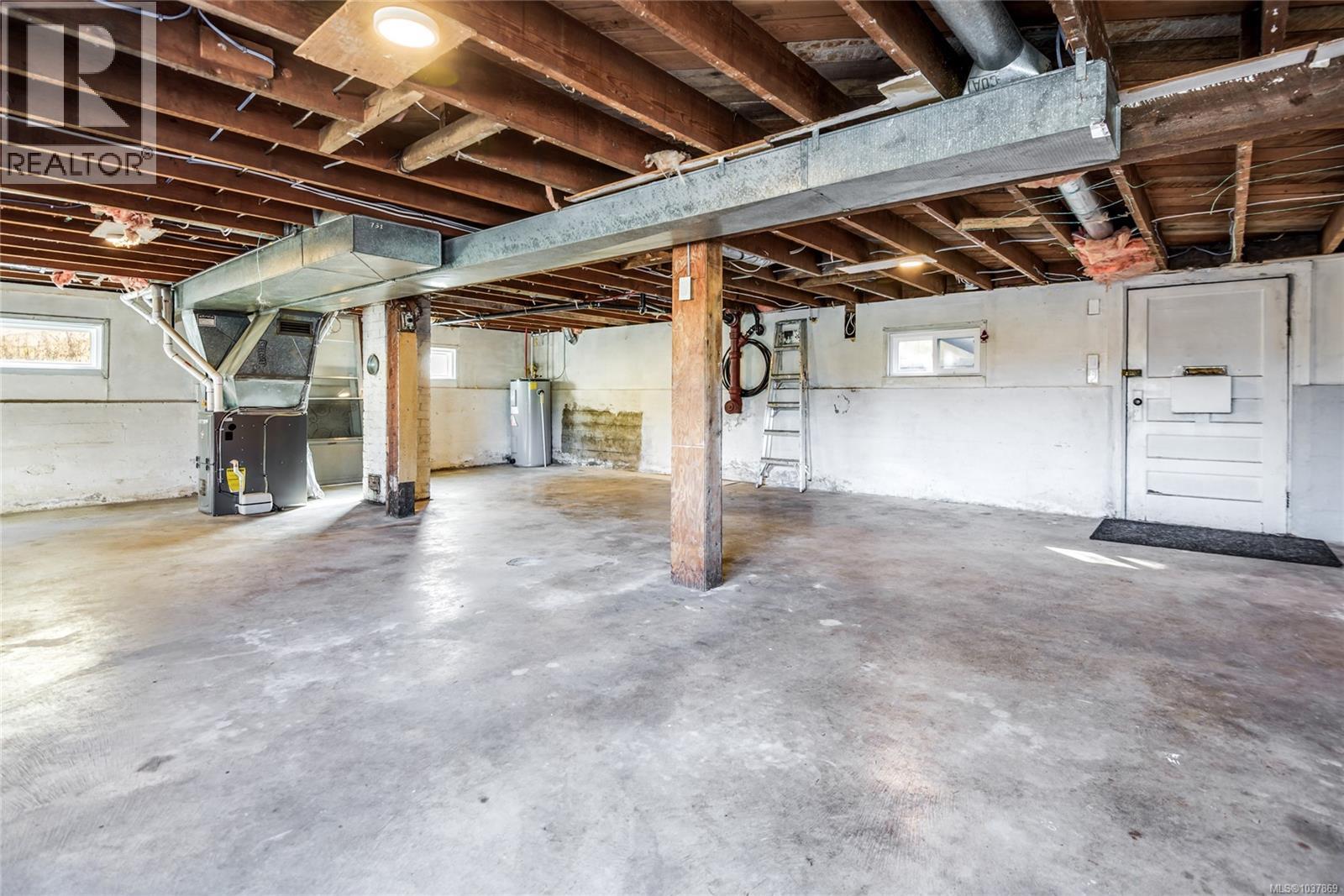 649 Mcphee Ave Property Photo 15