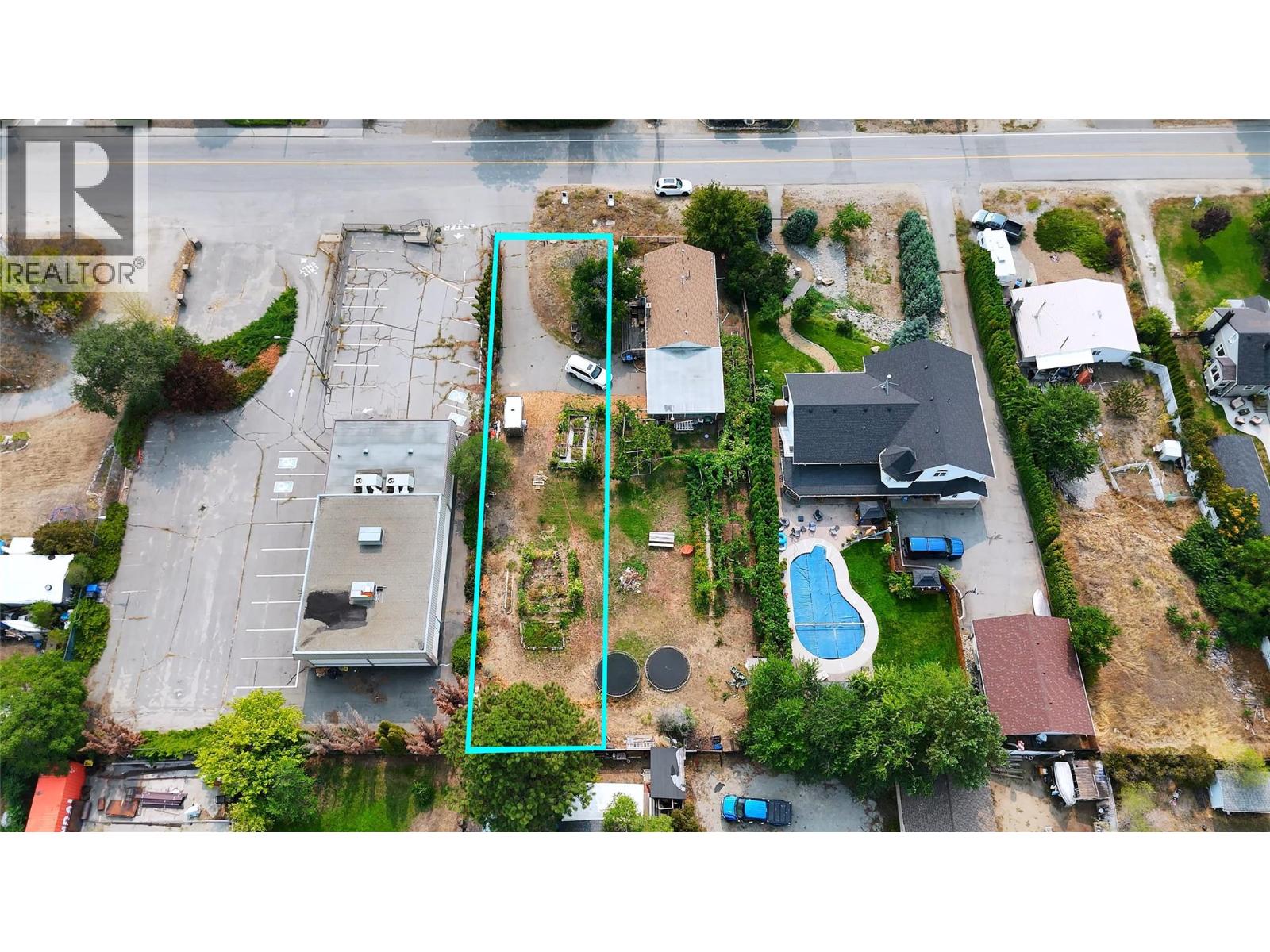 9700 Julia Street Property Photo 1