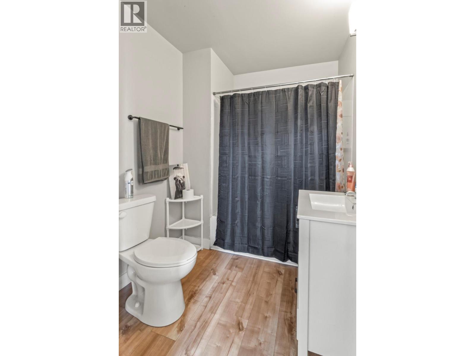 2103 Erickson Road Property Photo 13
