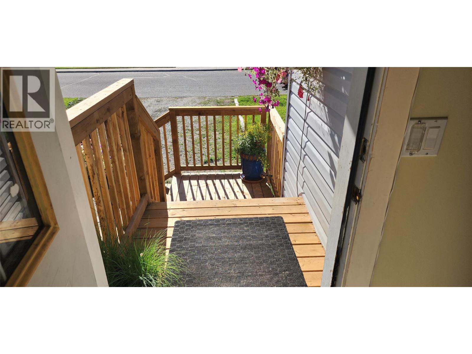 7766 18th Street Property Photo 27