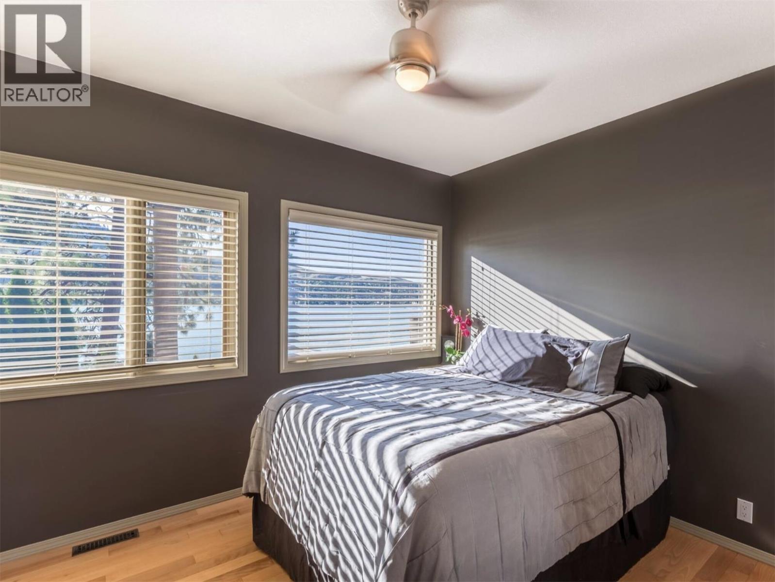 15010 & 15020 Tamarack Drive Property Photo 22