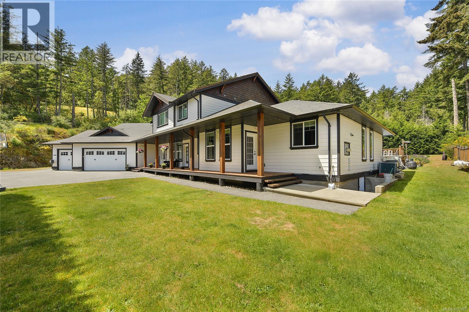1058 Summer Breeze Lane Property Photo 4