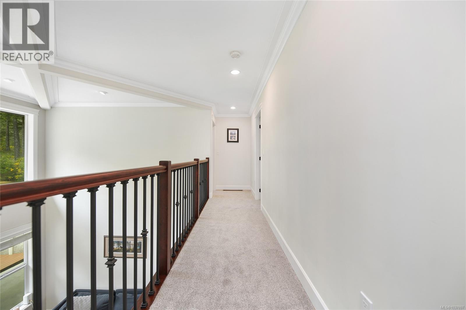 1058 Summer Breeze Lane Property Photo 44