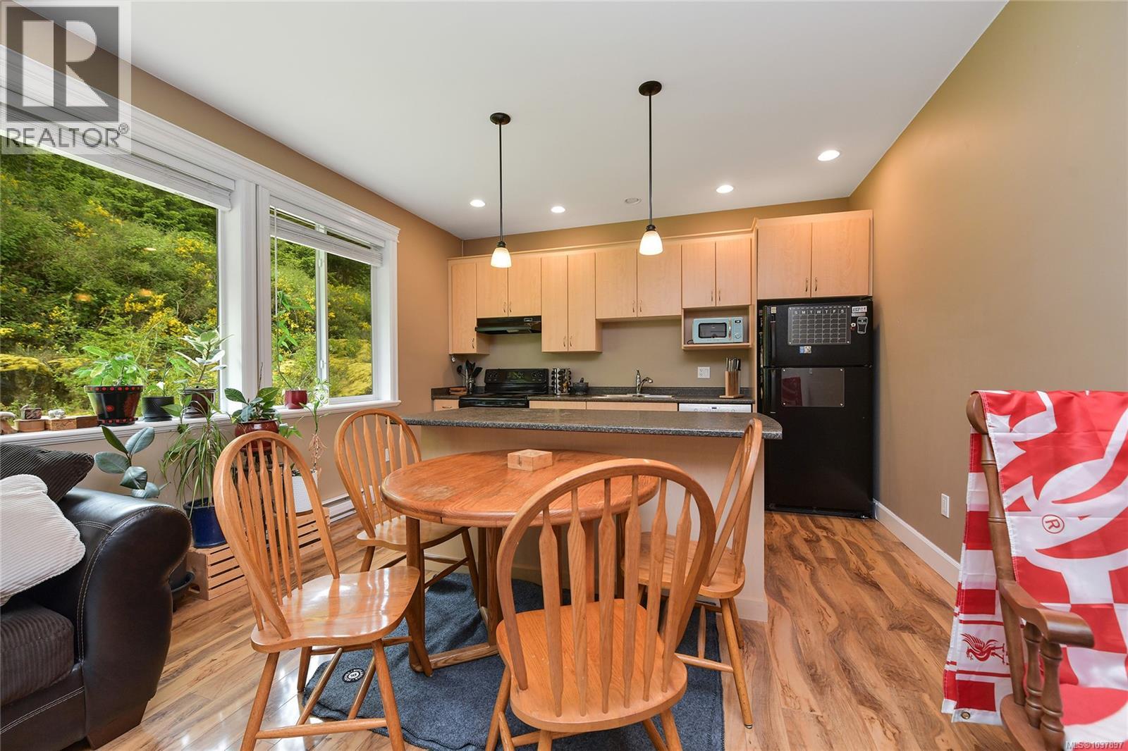 1058 Summer Breeze Lane Property Photo 74