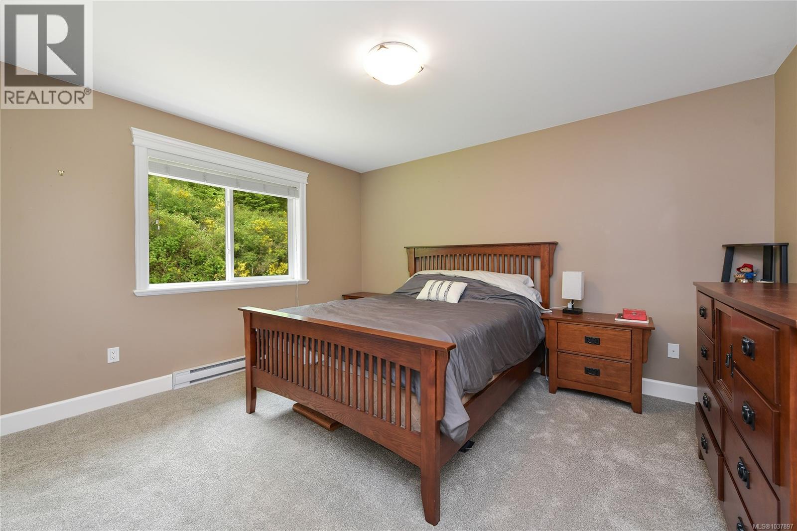 1058 Summer Breeze Lane Property Photo 76