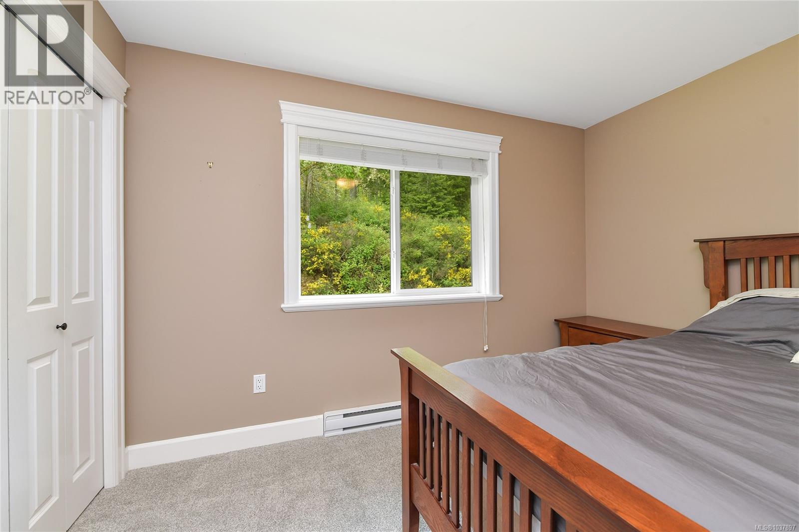 1058 Summer Breeze Lane Property Photo 77