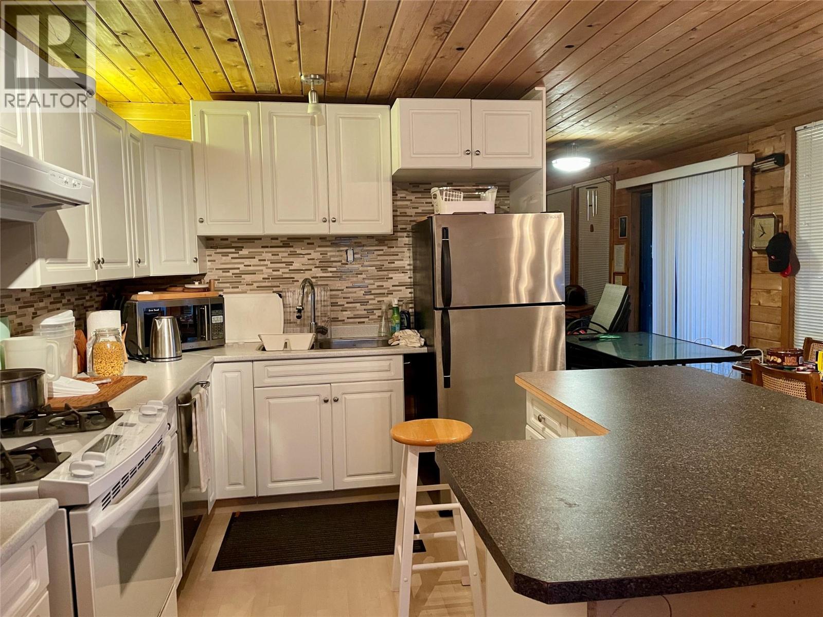 31 Lime Cliffs Beach Property Photo 7