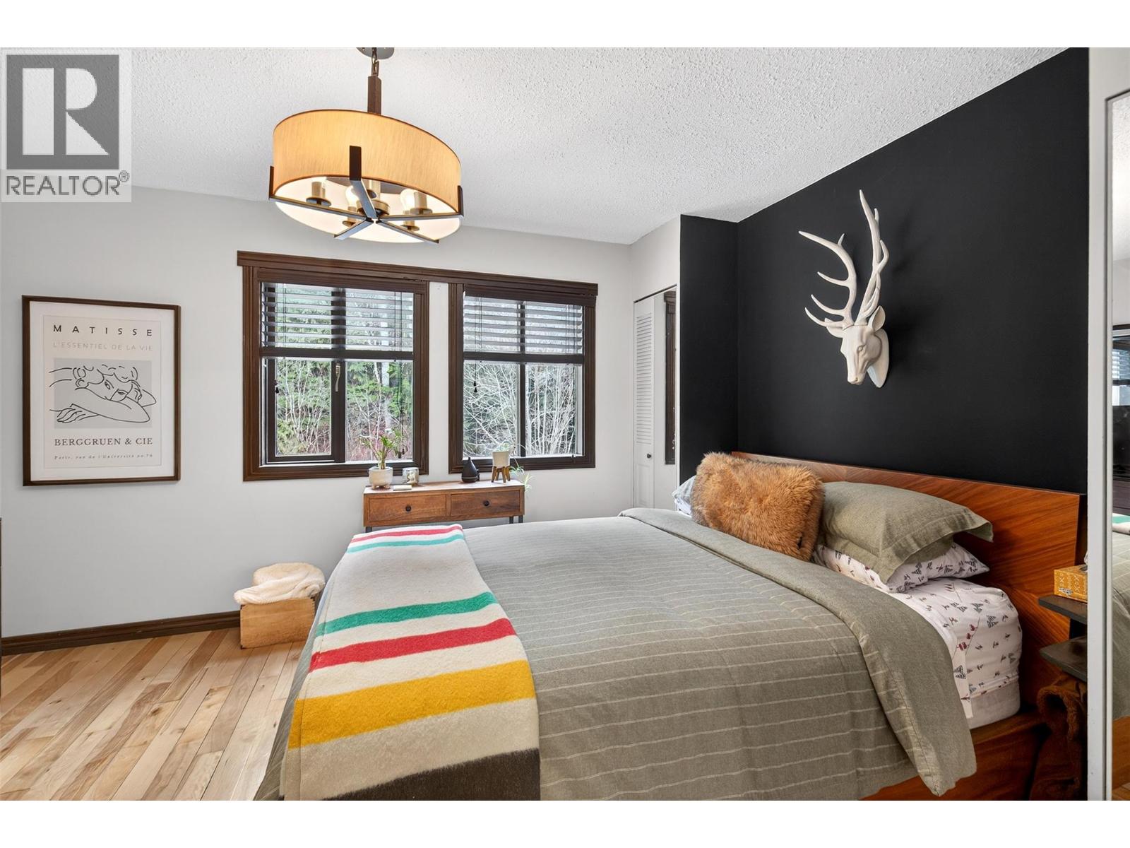 3025 Camozzi Road Property Photo 15