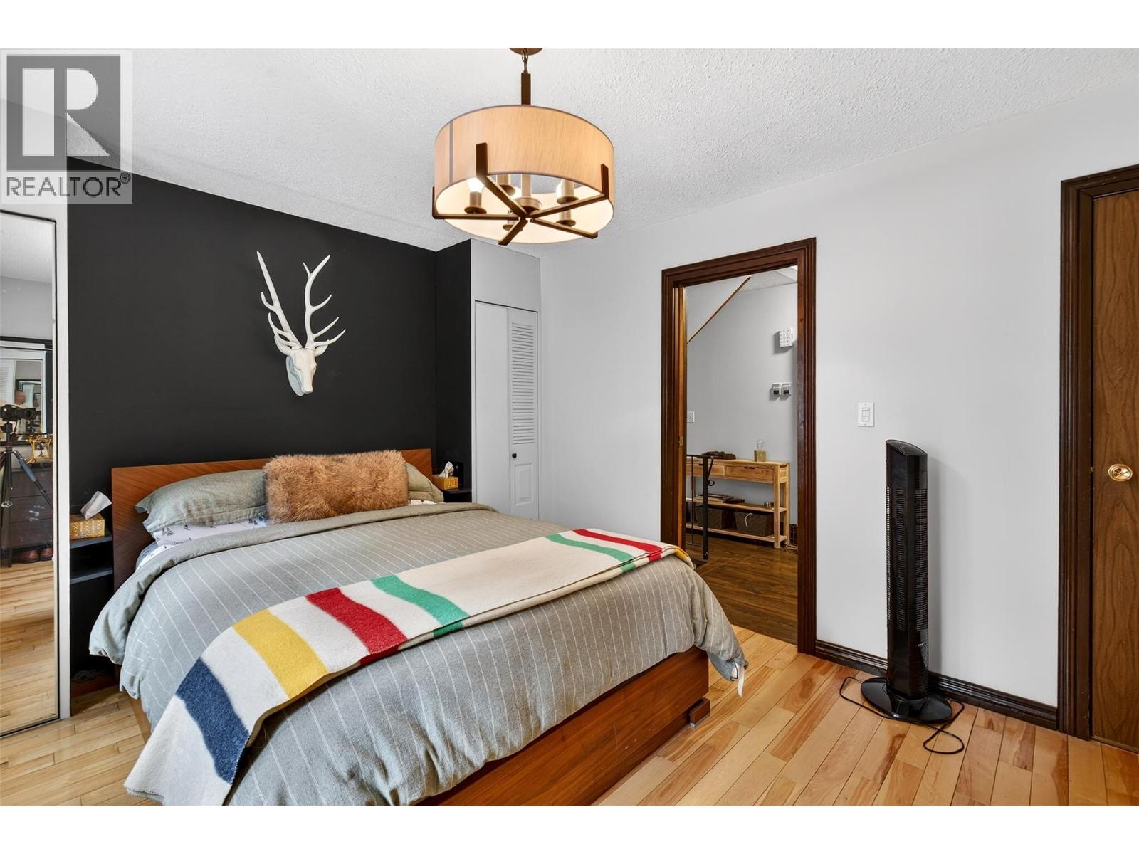 3025 Camozzi Road Property Photo 18