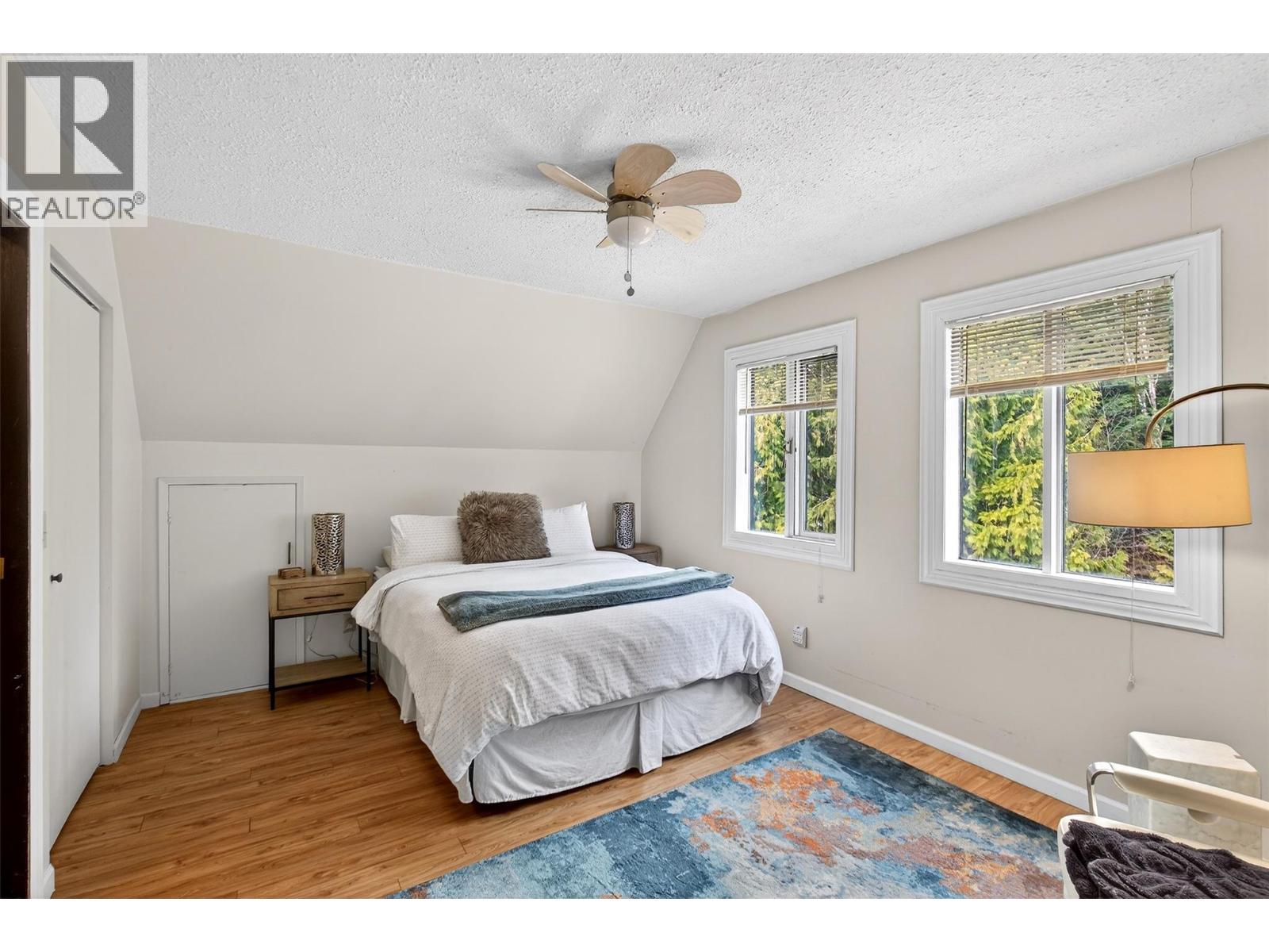 3025 Camozzi Road Property Photo 21
