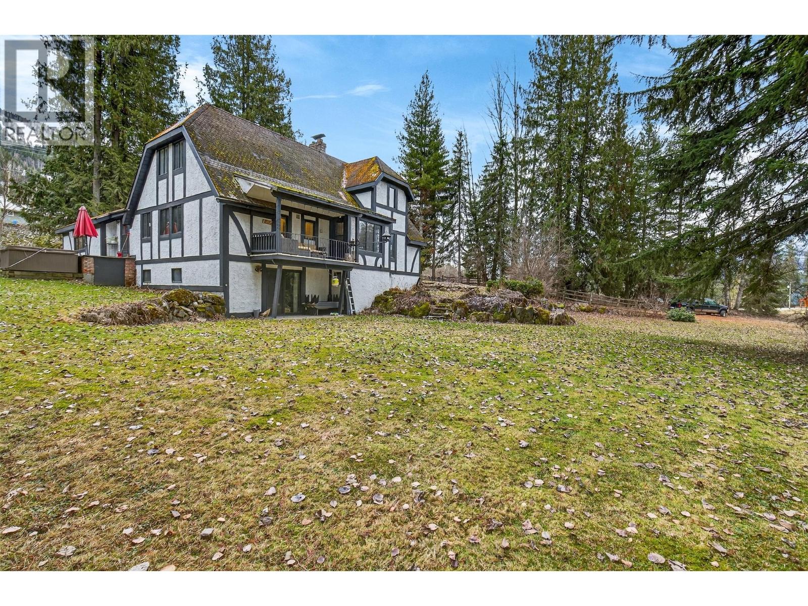 3025 Camozzi Road Property Photo 47